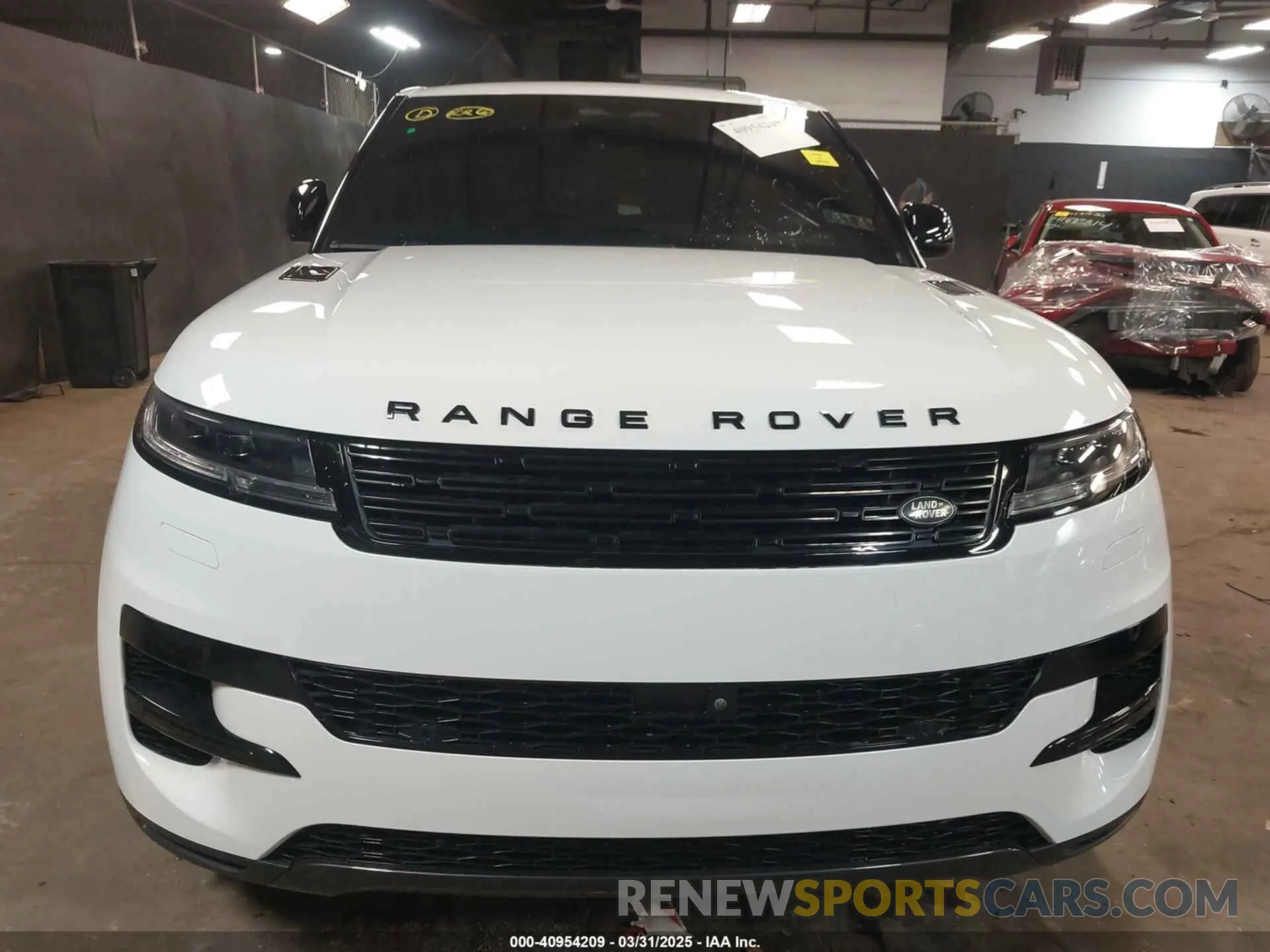 12 Photograph of a damaged car SAL1P9EU6PA108829 LAND ROVER RANGE ROVER SPORT 2023