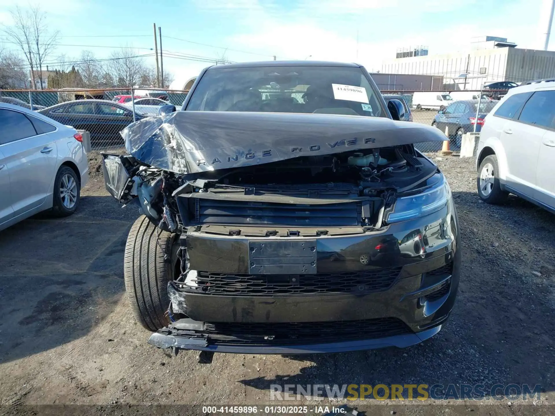 12 Photograph of a damaged car SAL1L9FU0RA402899 LAND ROVER RANGE ROVER SPORT 2024