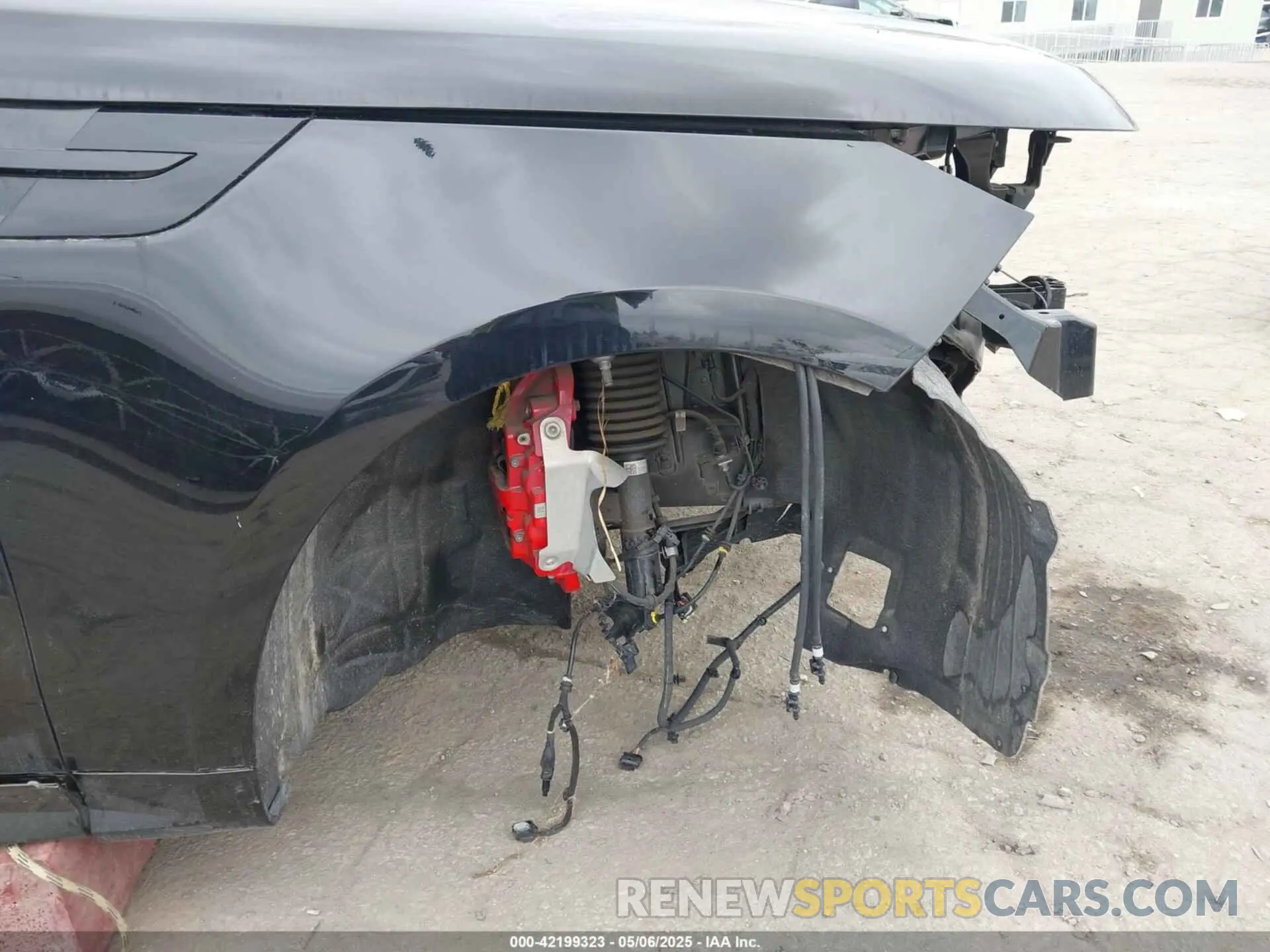 17 Photograph of a damaged car SAL1L9FU7RA174142 LAND ROVER RANGE ROVER SPORT 2024