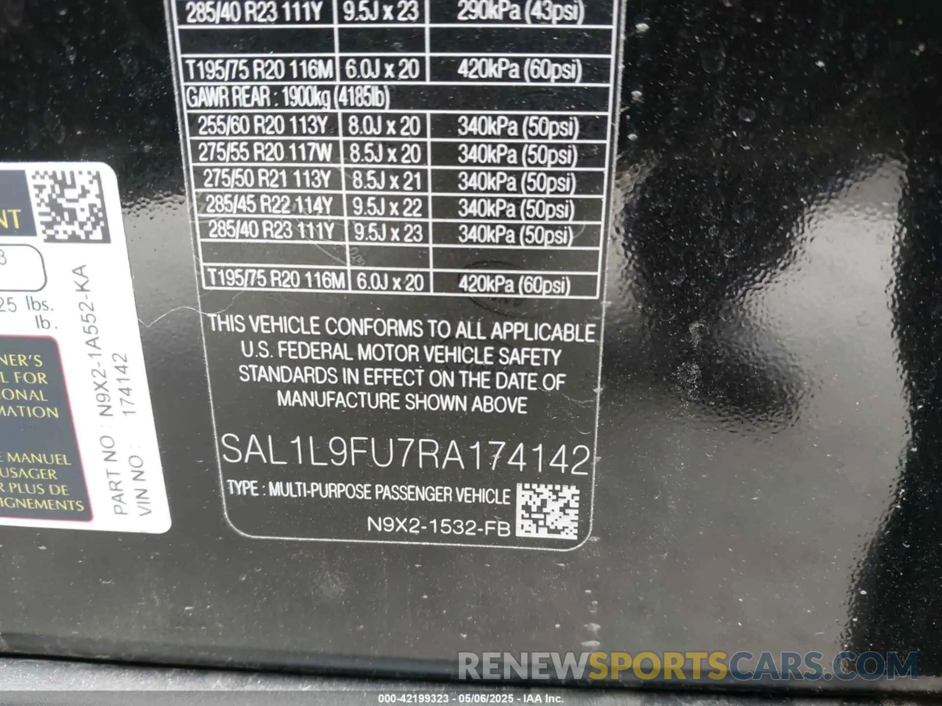 9 Photograph of a damaged car SAL1L9FU7RA174142 LAND ROVER RANGE ROVER SPORT 2024