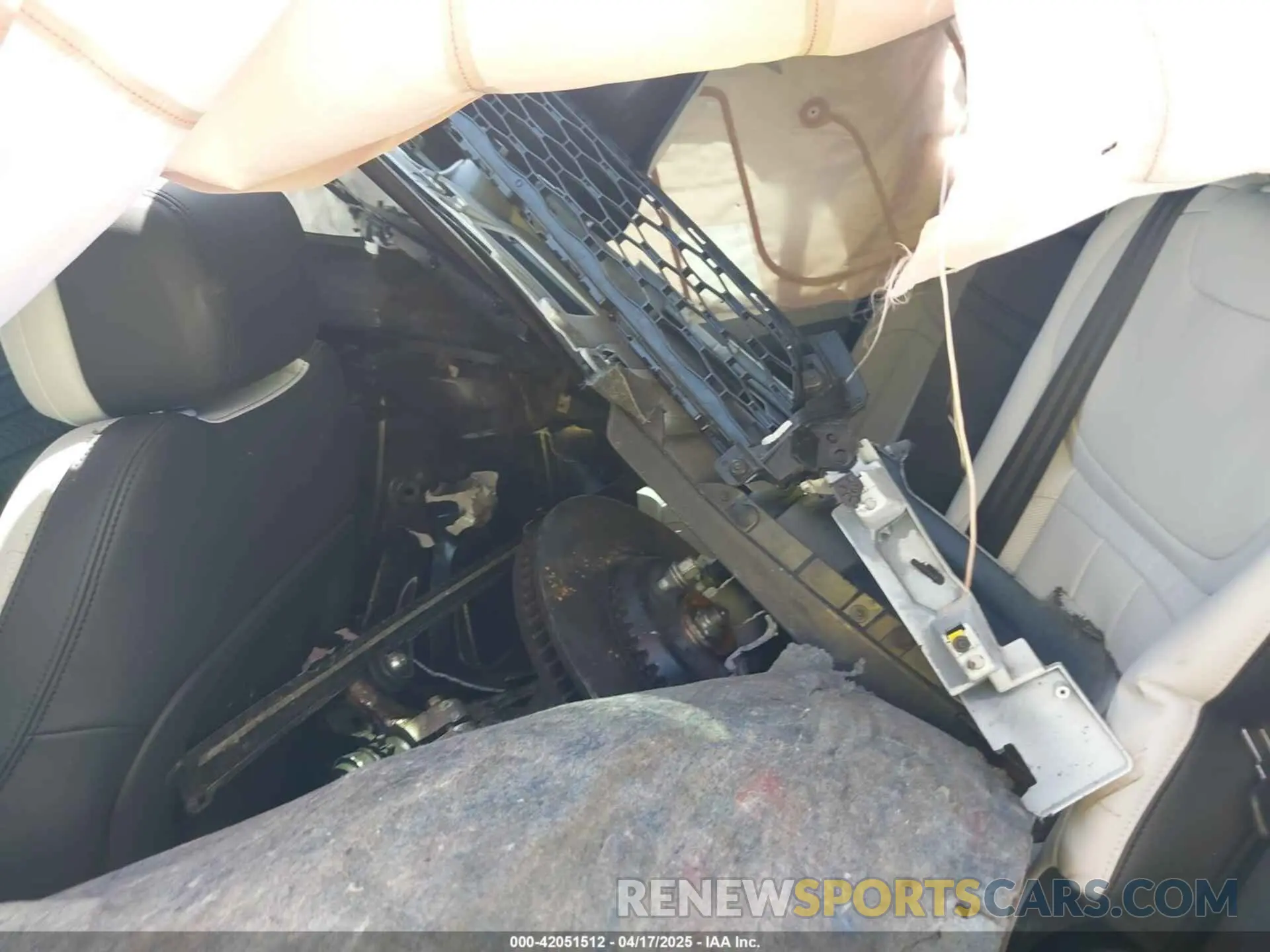 8 Photograph of a damaged car SAL1L9FU9RA405431 LAND ROVER RANGE ROVER SPORT 2024