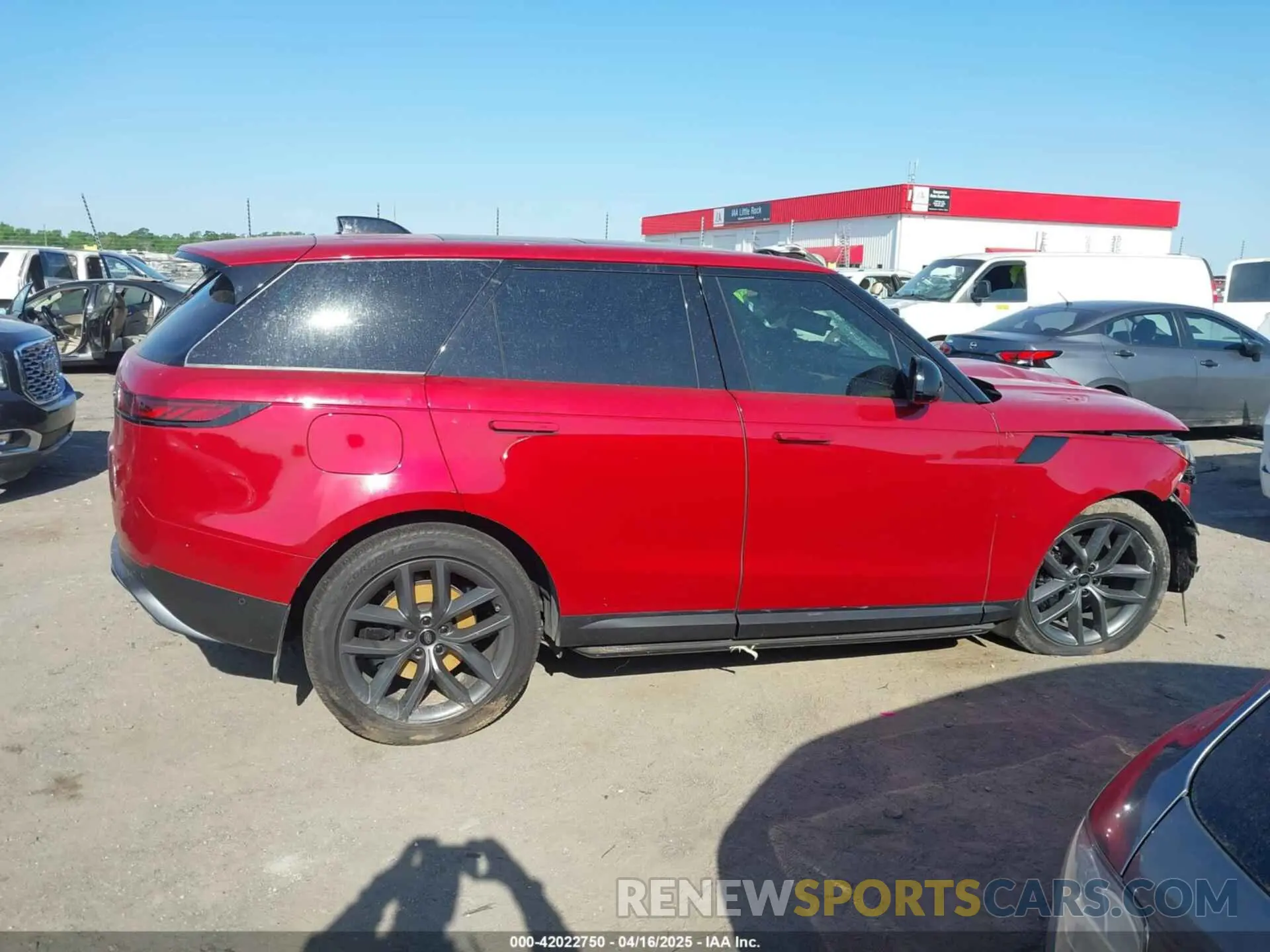 13 Photograph of a damaged car SAL1P9EU6RA418160 LAND ROVER RANGE ROVER SPORT 2024