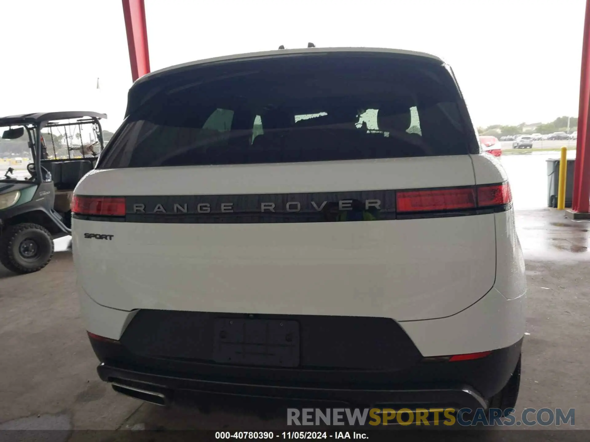 16 Photograph of a damaged car SAL1P9EU7RA182991 LAND ROVER RANGE ROVER SPORT 2024