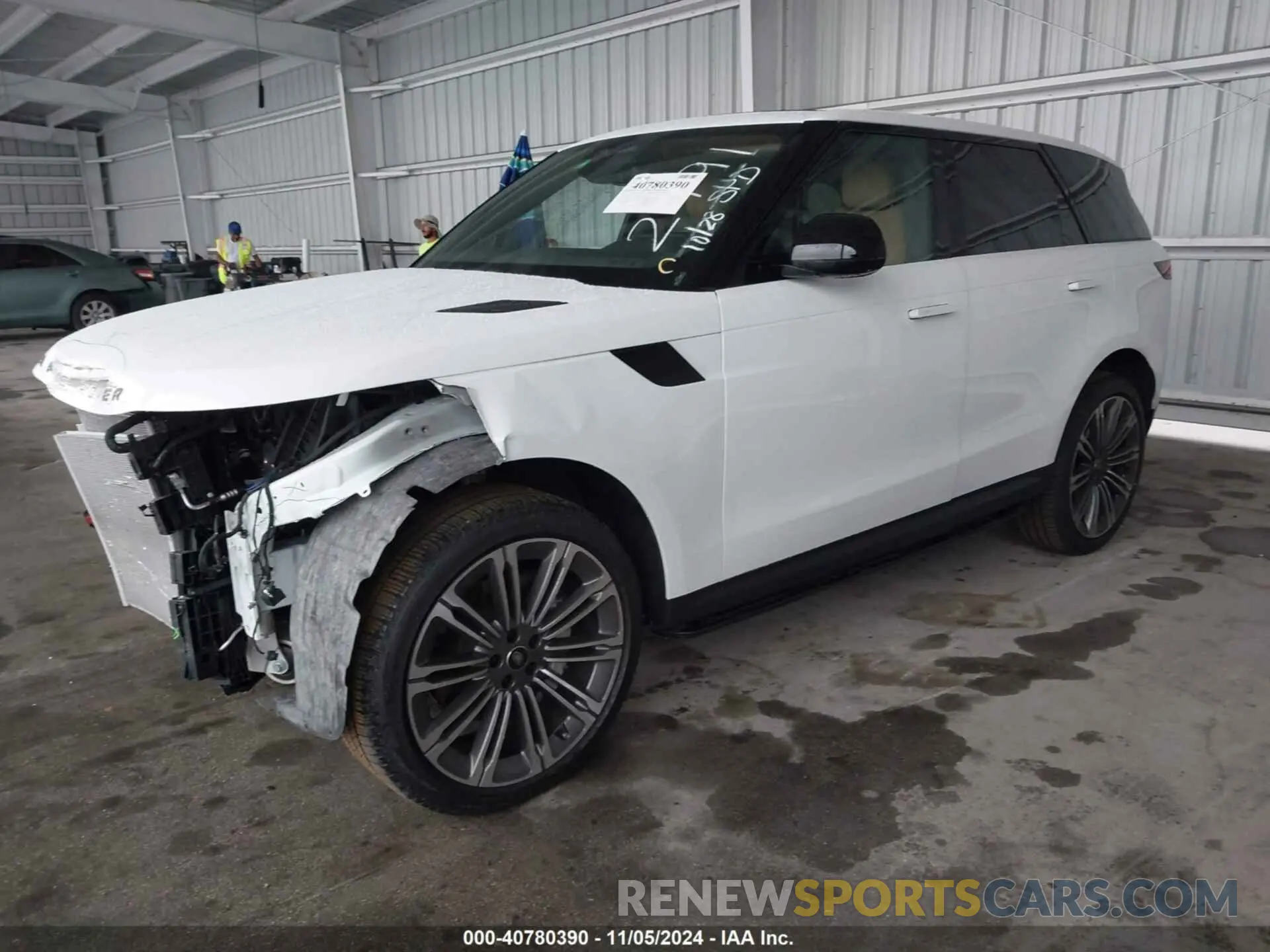 2 Photograph of a damaged car SAL1P9EU7RA182991 LAND ROVER RANGE ROVER SPORT 2024