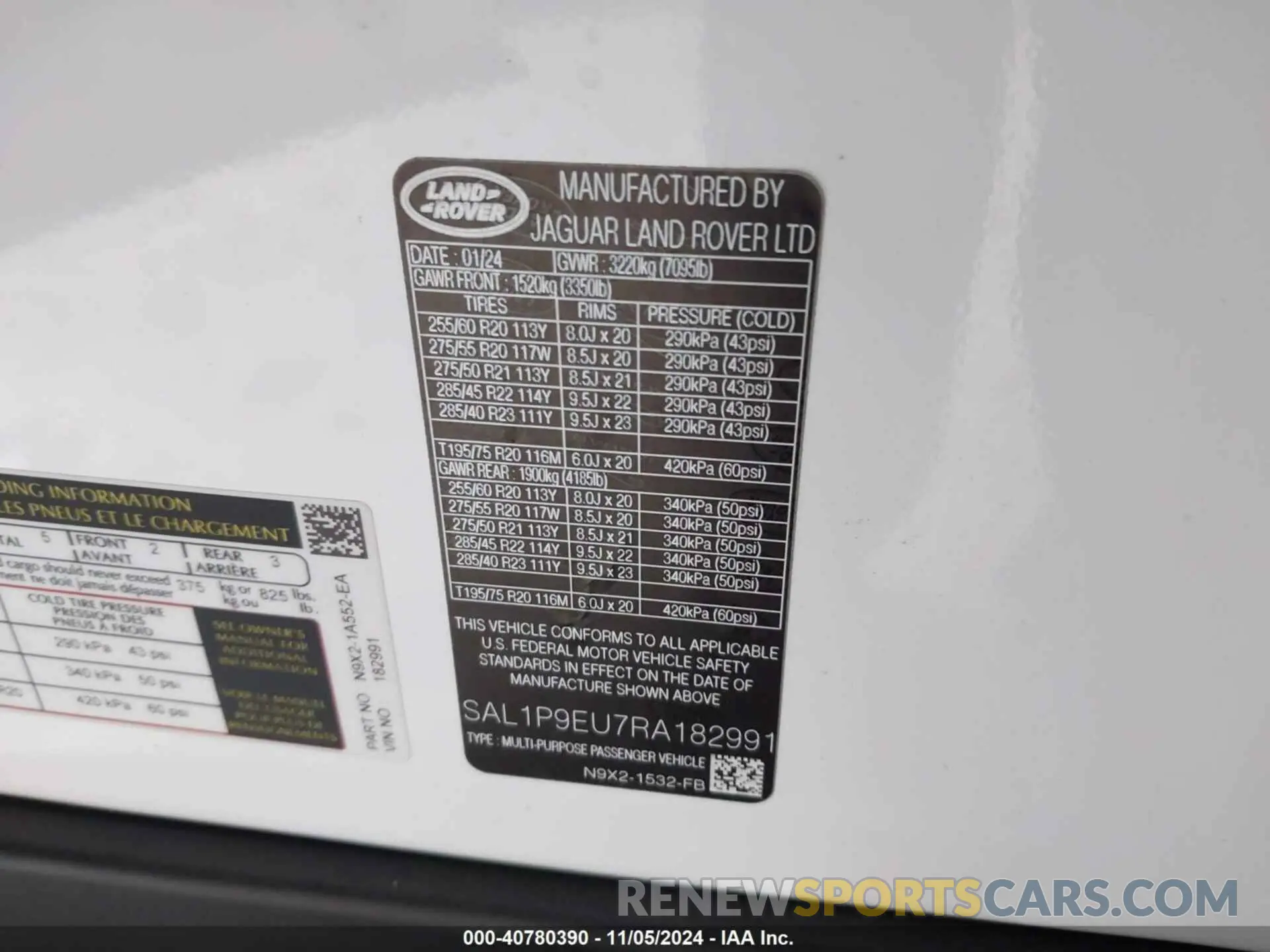 9 Photograph of a damaged car SAL1P9EU7RA182991 LAND ROVER RANGE ROVER SPORT 2024