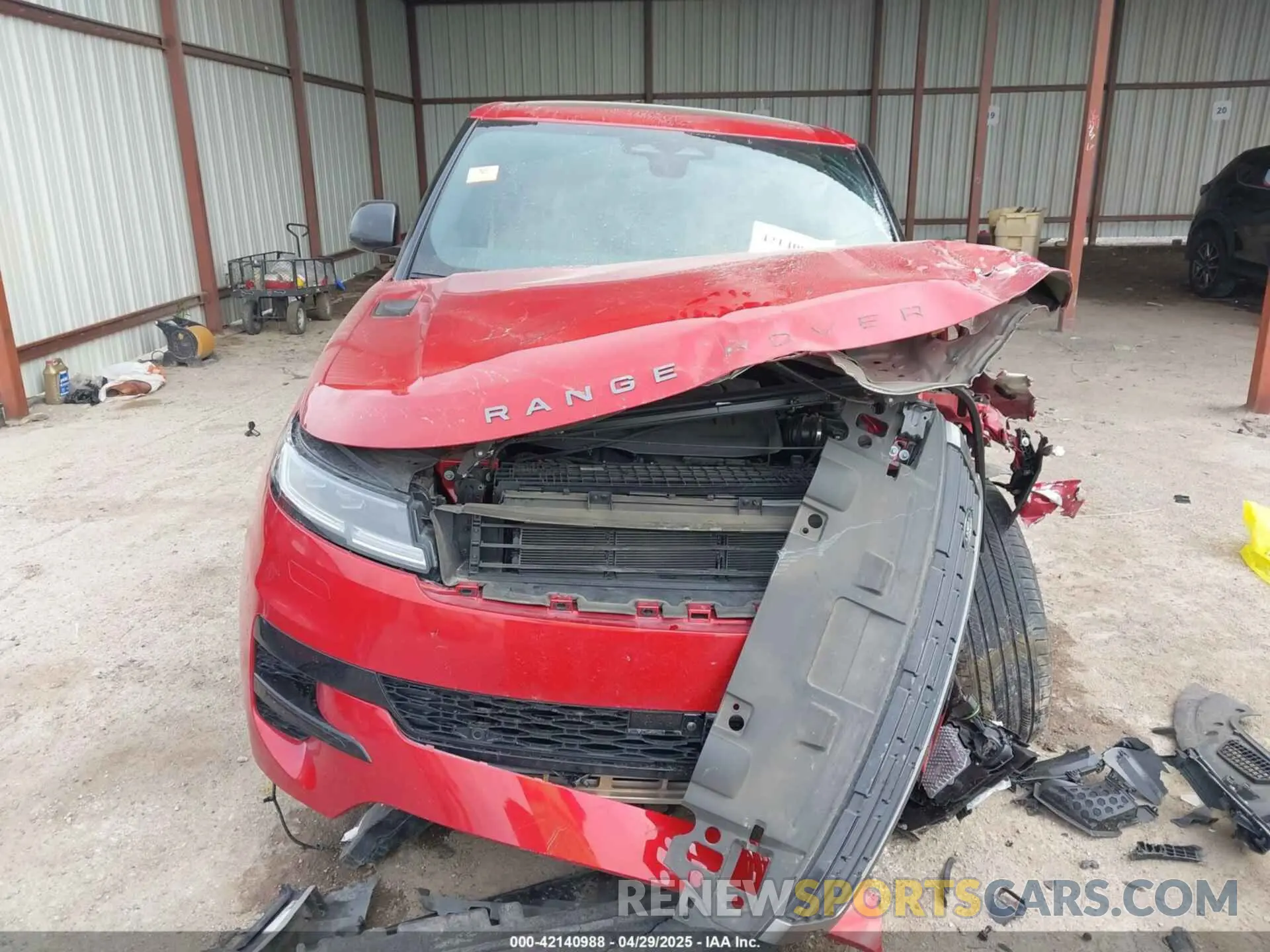 11 Photograph of a damaged car SAL1P9EU9RA169806 LAND ROVER RANGE ROVER SPORT 2024