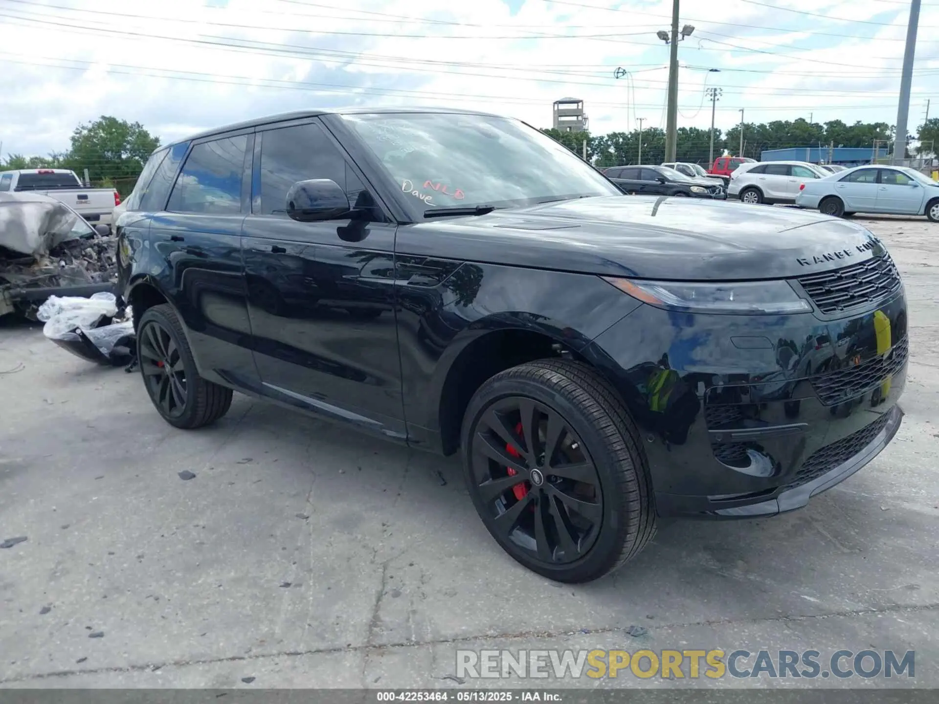 1 Photograph of a damaged car SAL1L9FU4SA438441 LAND ROVER RANGE ROVER SPORT 2025