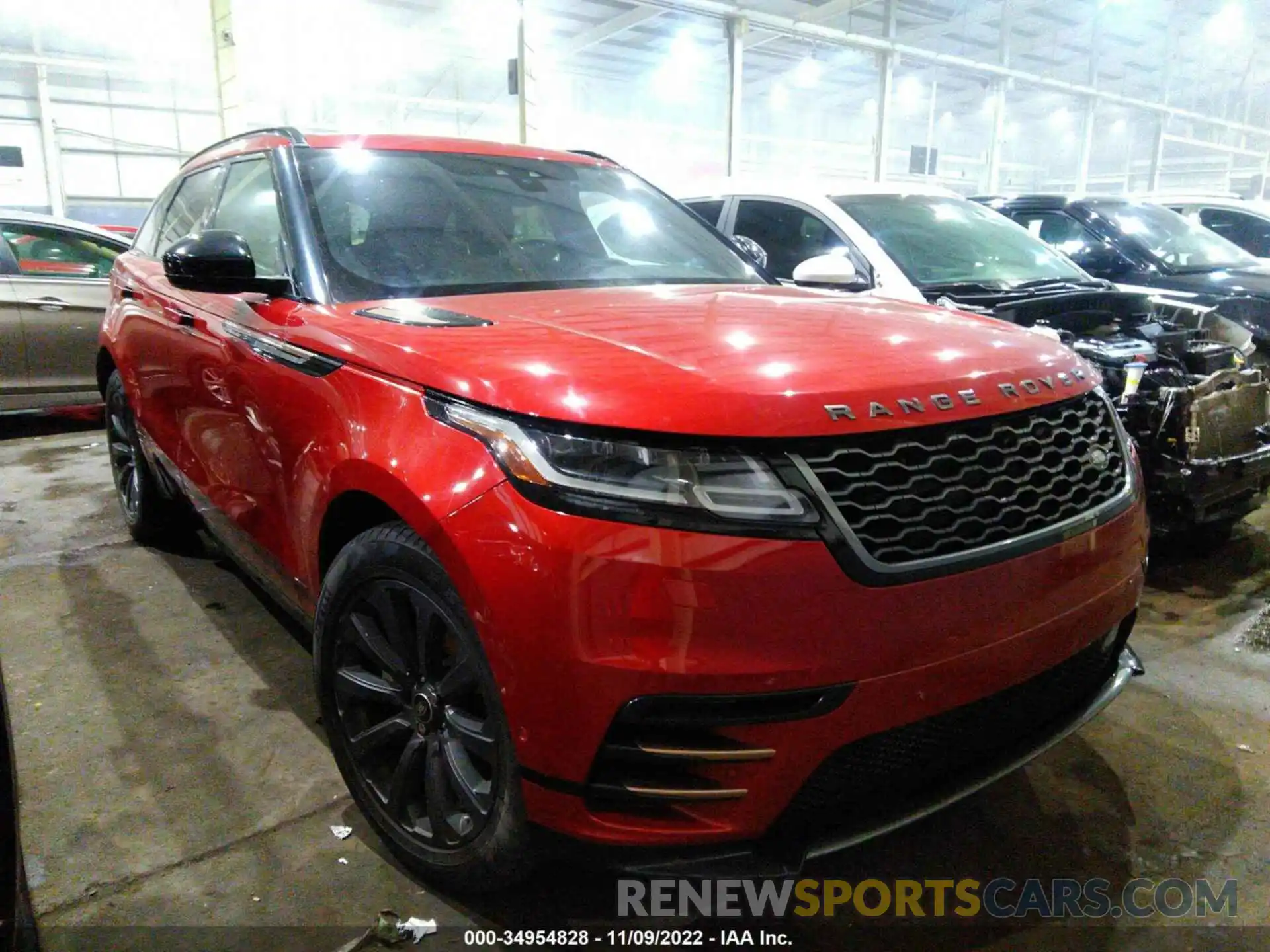 1 Photograph of a damaged car 000YL2EX2KA206325 LAND ROVER RANGE ROVER VELAR 2019