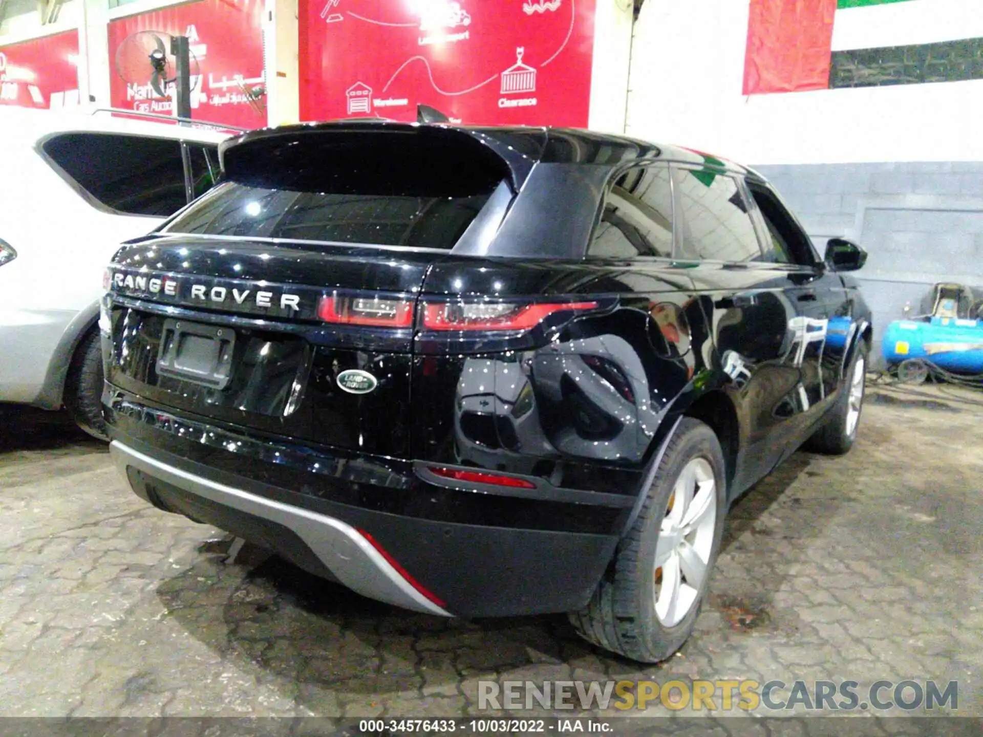 4 Photograph of a damaged car 00LYB2EX4KA793243 LAND ROVER RANGE ROVER VELAR 2019