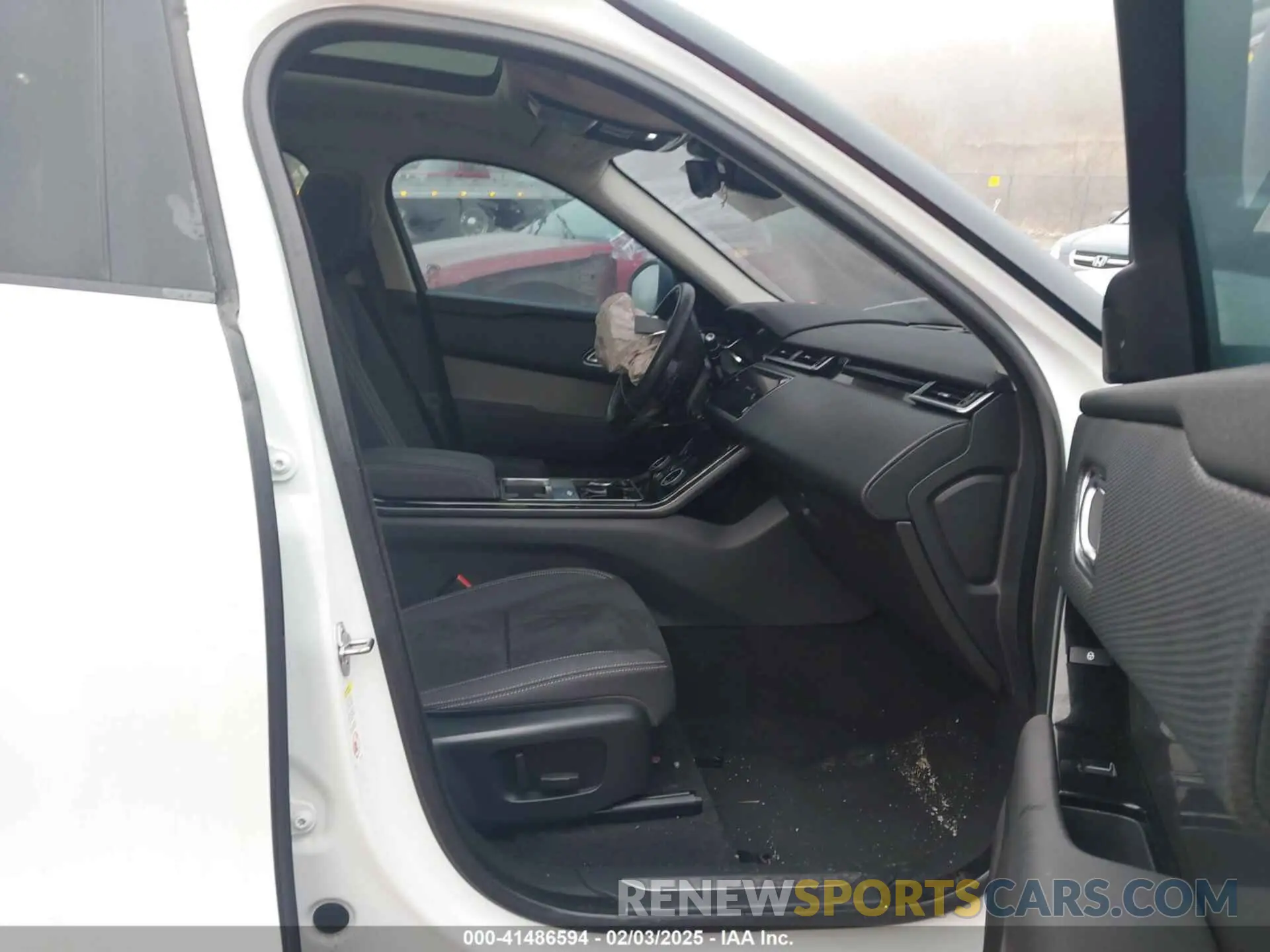 5 Photograph of a damaged car SALYA2EX4KA201472 LAND ROVER RANGE ROVER VELAR 2019