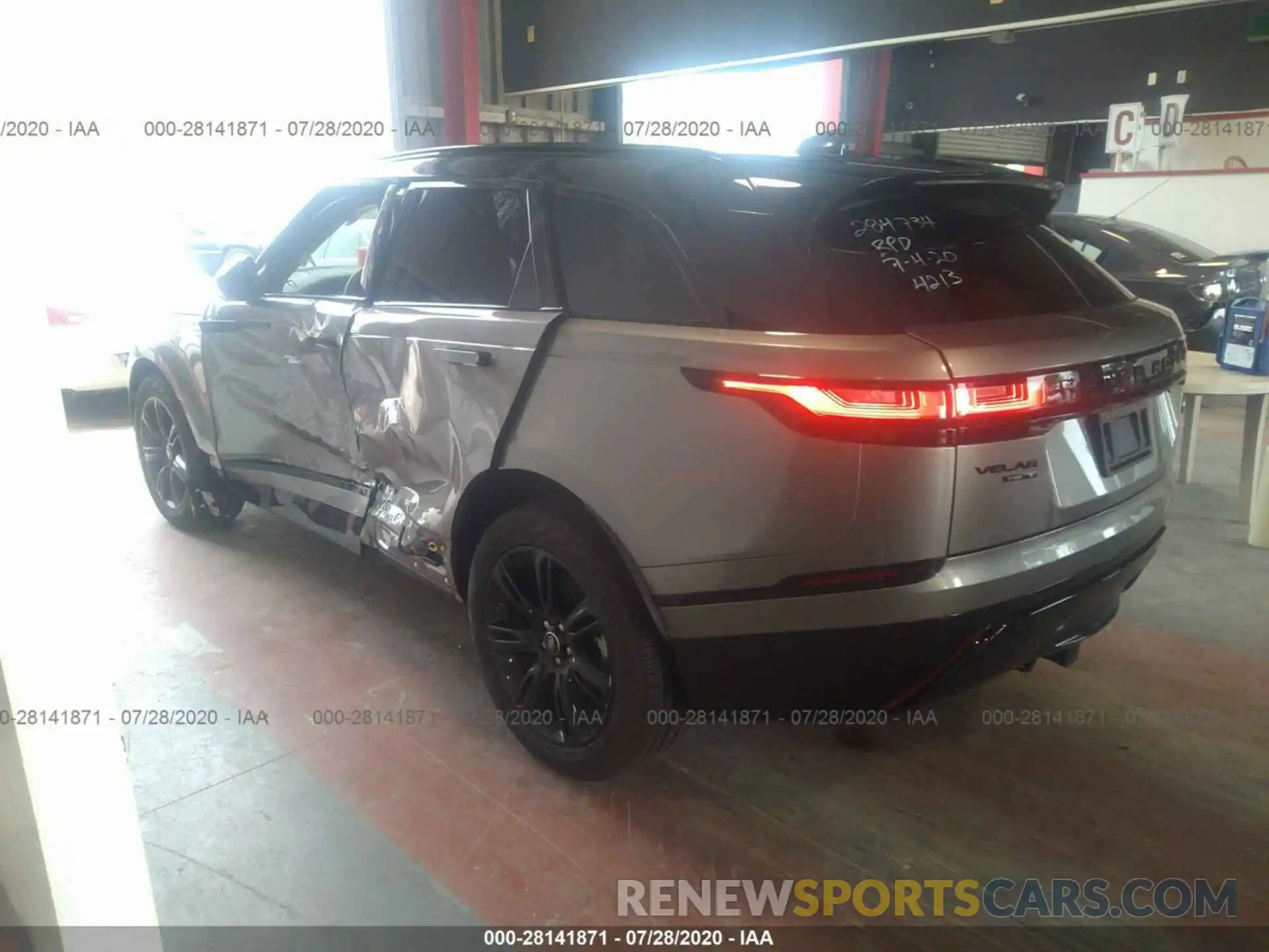 3 Photograph of a damaged car SALYB2EN2KA224213 LAND ROVER RANGE ROVER VELAR 2019