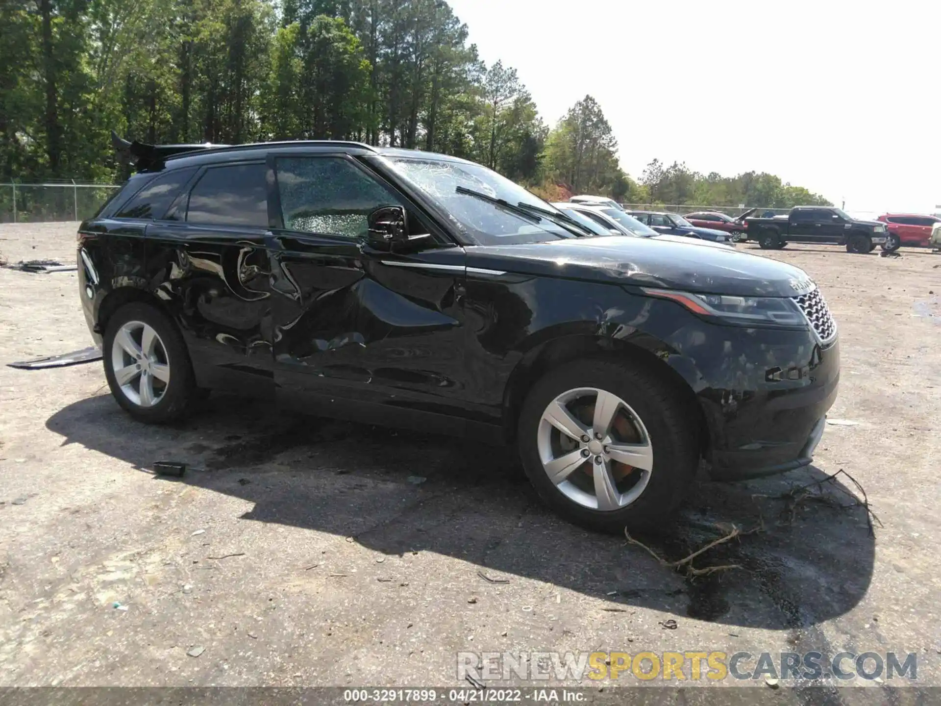 1 Photograph of a damaged car SALYB2EN4KA210927 LAND ROVER RANGE ROVER VELAR 2019