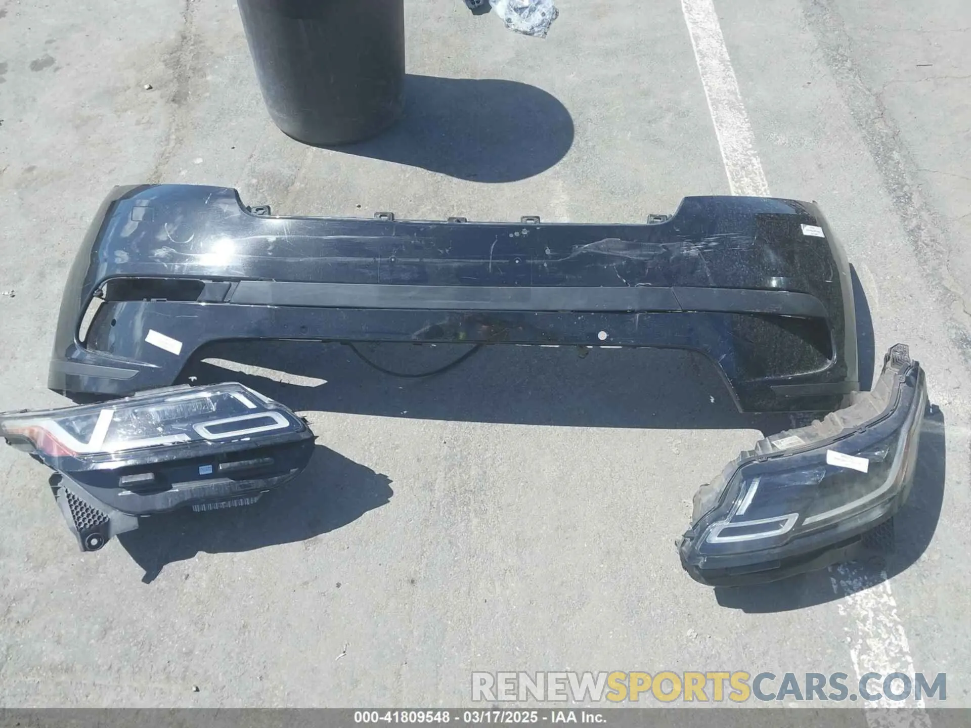 12 Photograph of a damaged car SALYB2EN7KA779531 LAND ROVER RANGE ROVER VELAR 2019