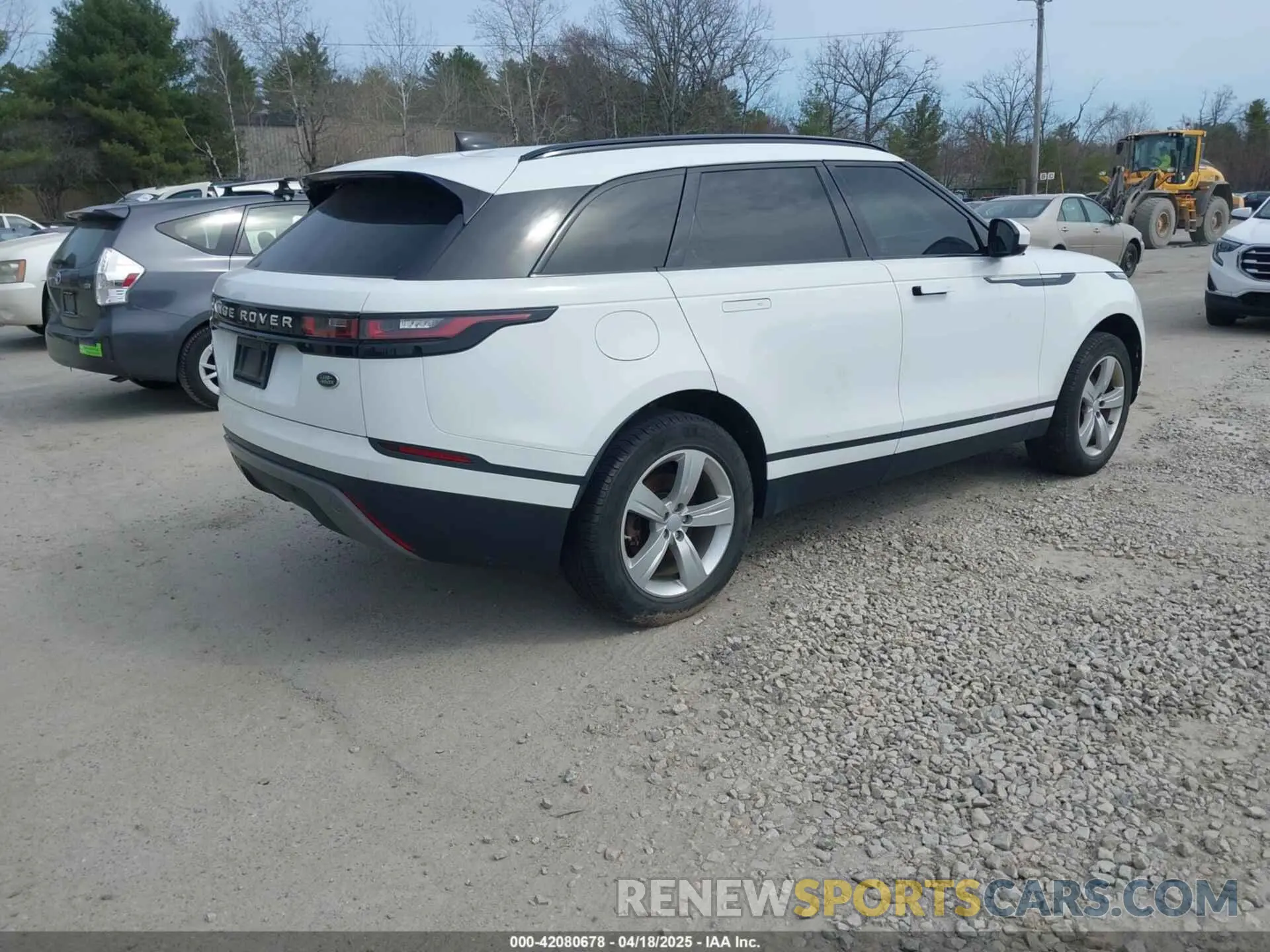 4 Photograph of a damaged car SALYB2ENXKA780723 LAND ROVER RANGE ROVER VELAR 2019