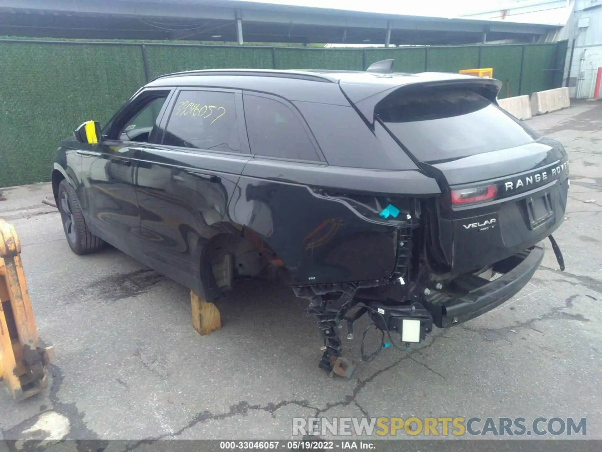 3 Photograph of a damaged car SALYB2EX0KA781820 LAND ROVER RANGE ROVER VELAR 2019