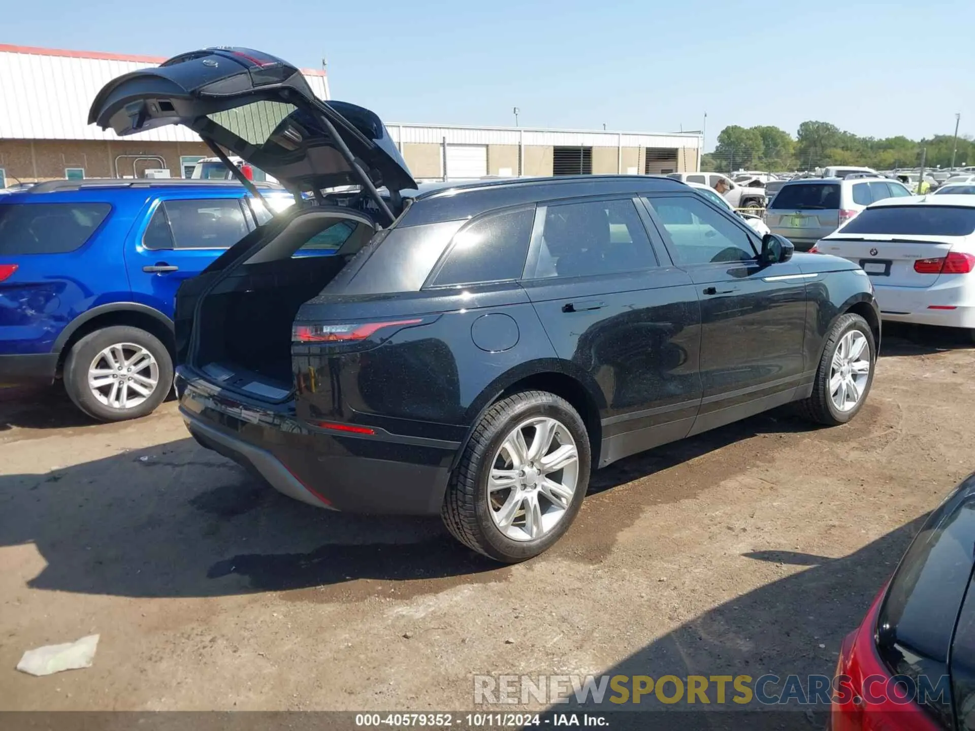 4 Photograph of a damaged car SALYB2EX1KA200468 LAND ROVER RANGE ROVER VELAR 2019