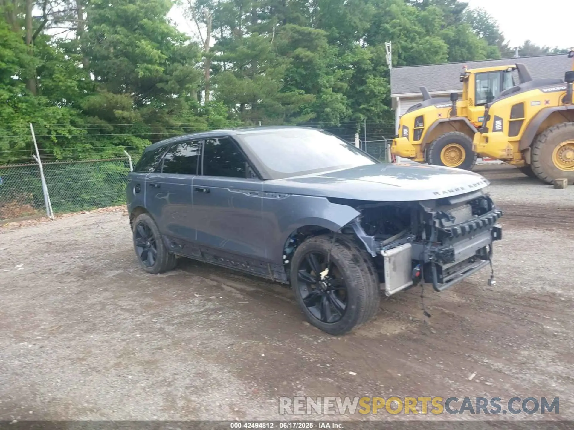 1 Photograph of a damaged car SALYB2EX1KA235172 LAND ROVER RANGE ROVER VELAR 2019