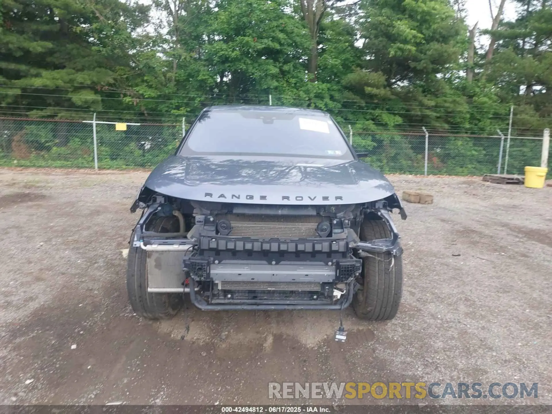 13 Photograph of a damaged car SALYB2EX1KA235172 LAND ROVER RANGE ROVER VELAR 2019
