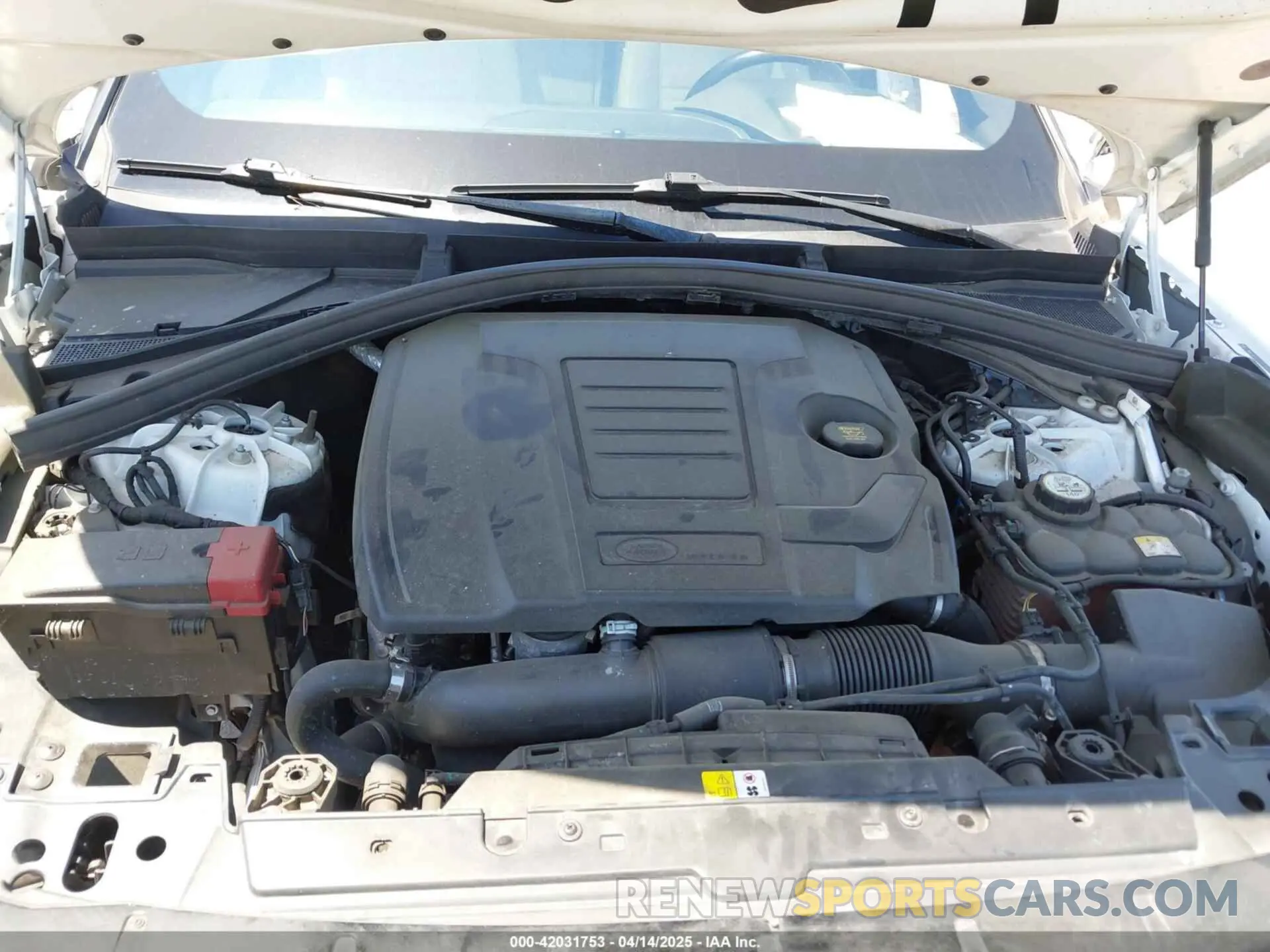 10 Photograph of a damaged car SALYB2EX2KA783830 LAND ROVER RANGE ROVER VELAR 2019