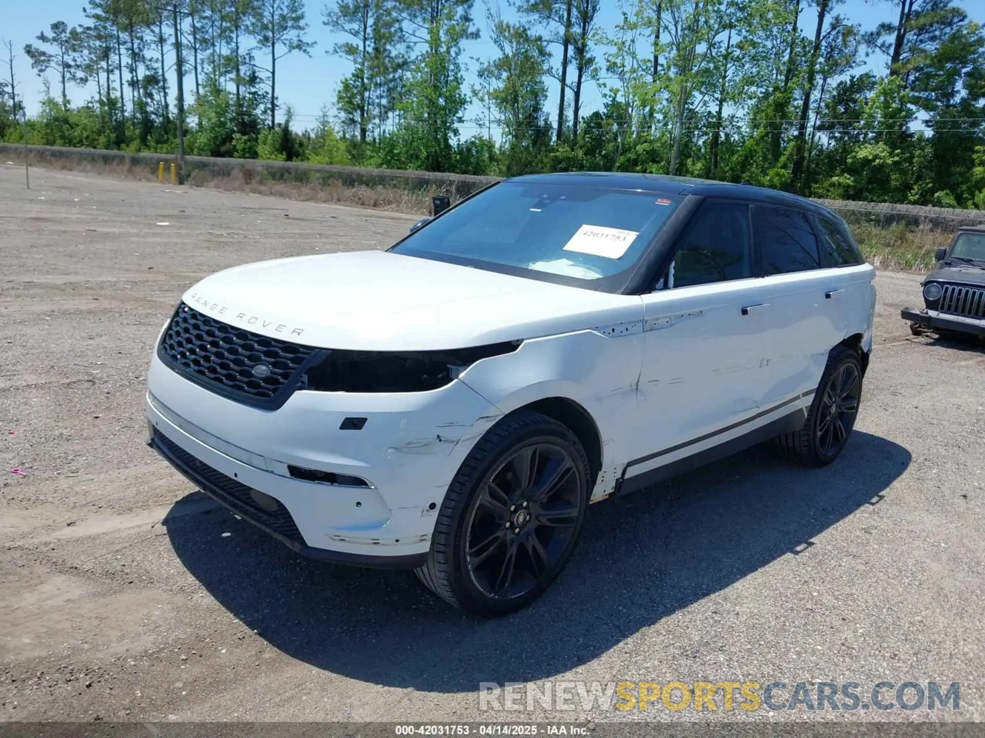 2 Photograph of a damaged car SALYB2EX2KA783830 LAND ROVER RANGE ROVER VELAR 2019