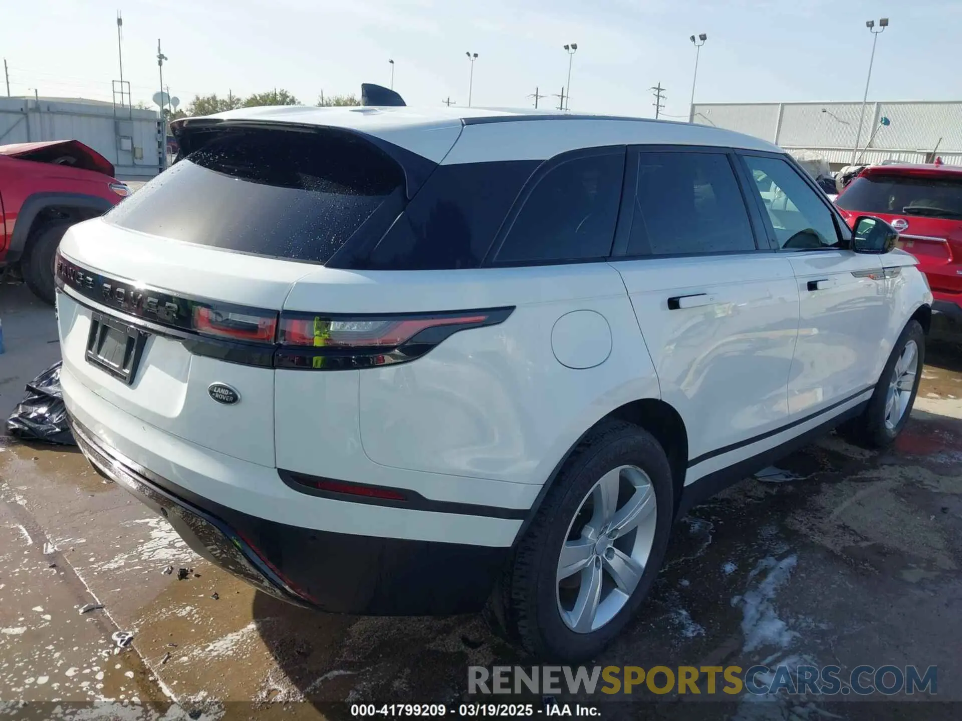 4 Photograph of a damaged car SALYB2EX3KA787594 LAND ROVER RANGE ROVER VELAR 2019