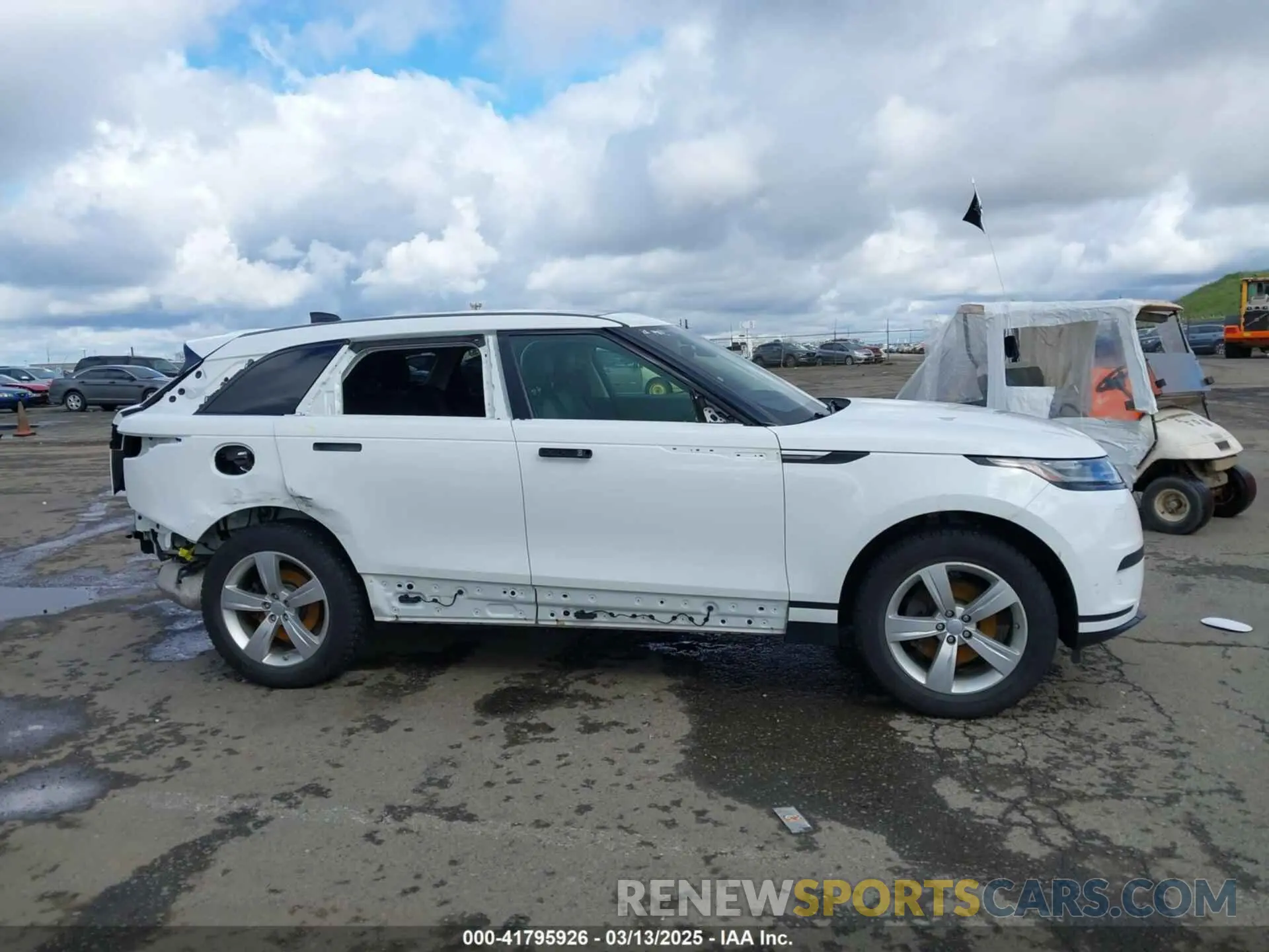 14 Photograph of a damaged car SALYB2EX4KA206989 LAND ROVER RANGE ROVER VELAR 2019