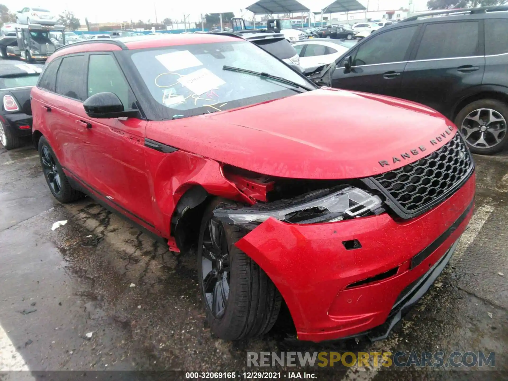 1 Photograph of a damaged car SALYB2EX4KA235795 LAND ROVER RANGE ROVER VELAR 2019