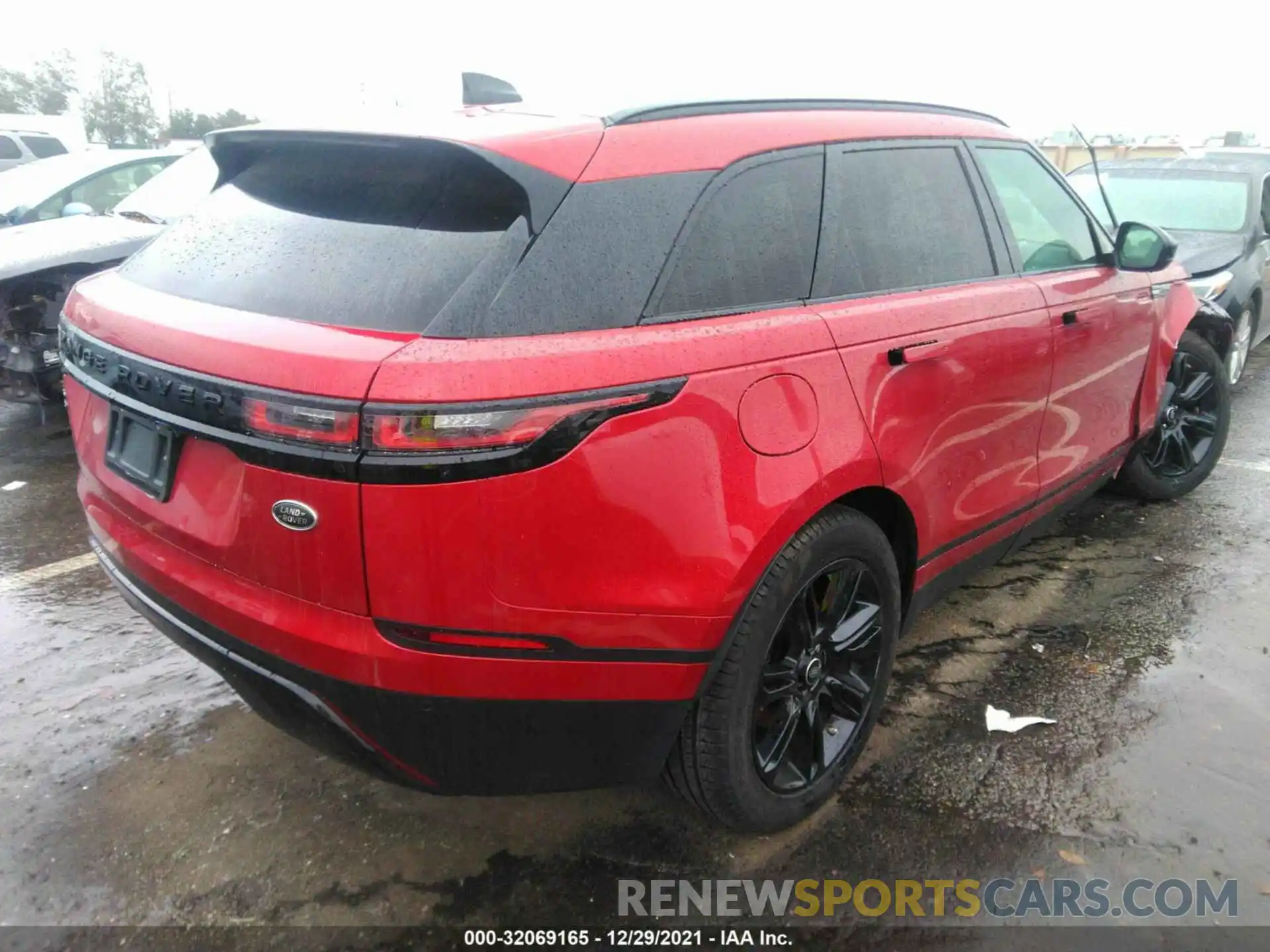 4 Photograph of a damaged car SALYB2EX4KA235795 LAND ROVER RANGE ROVER VELAR 2019