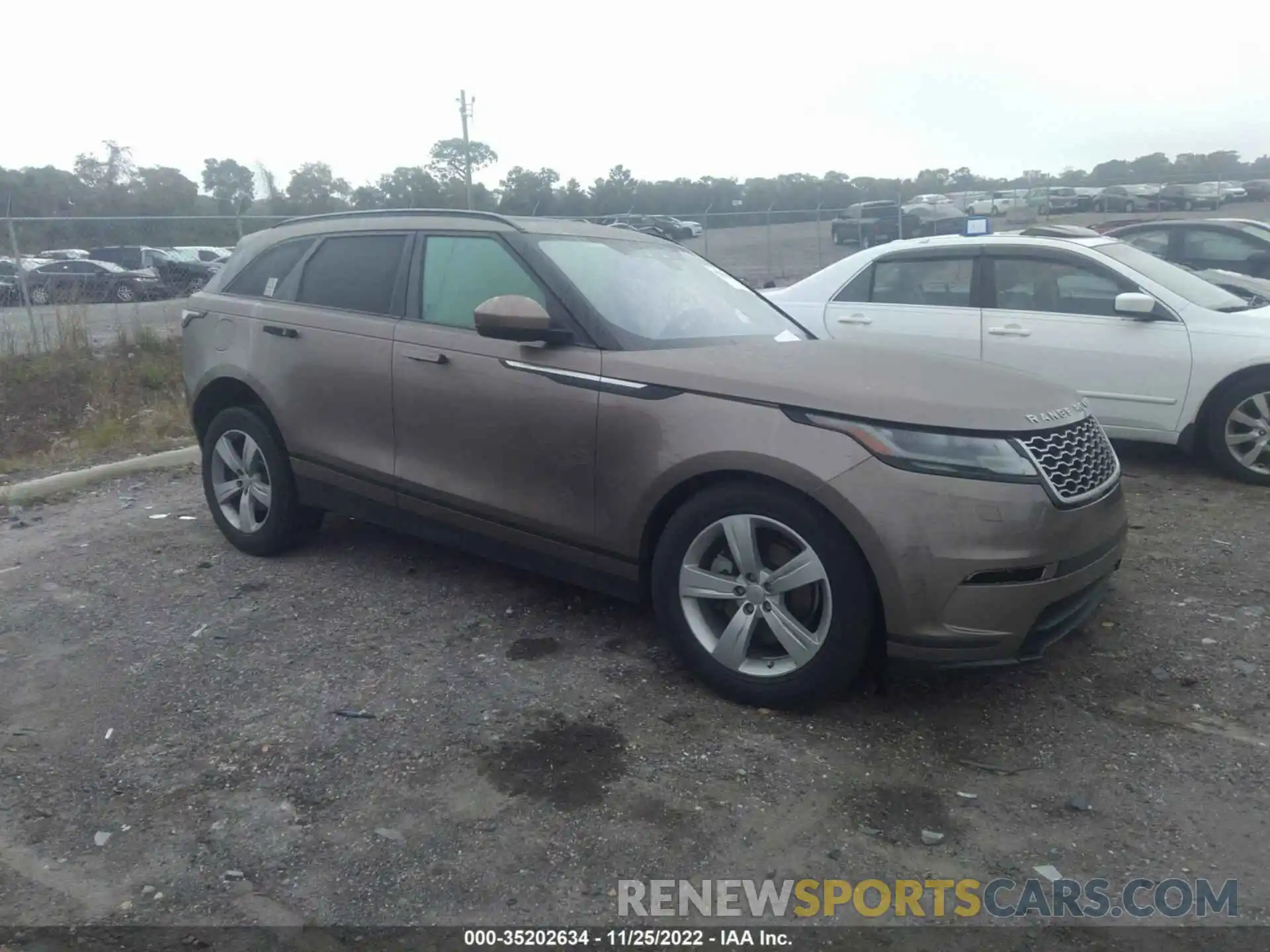 1 Photograph of a damaged car SALYB2EX5KA779755 LAND ROVER RANGE ROVER VELAR 2019