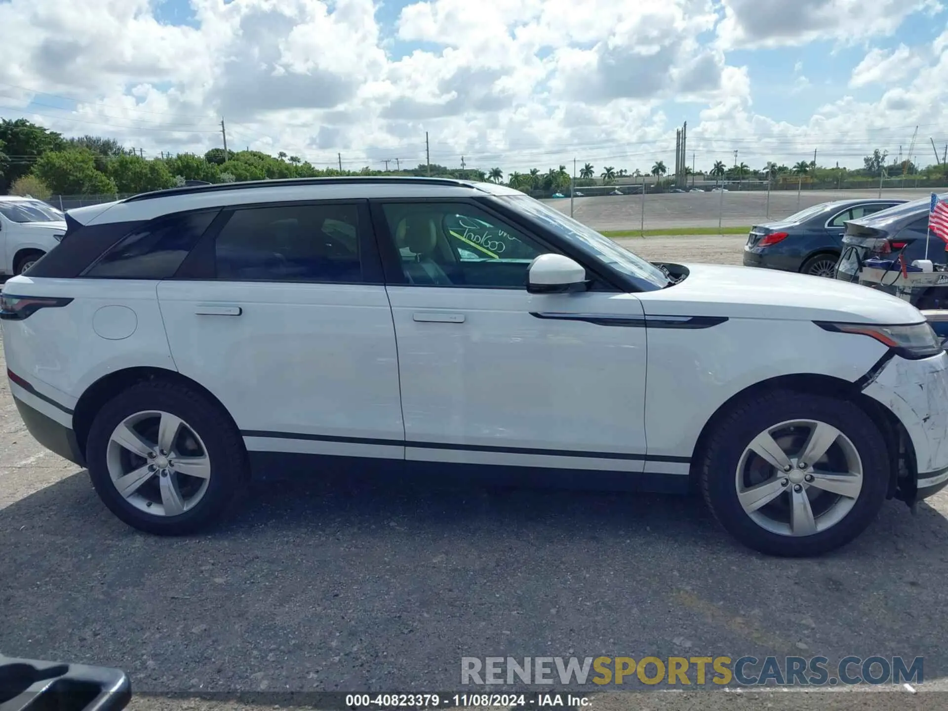 13 Photograph of a damaged car SALYB2EX5KA779948 LAND ROVER RANGE ROVER VELAR 2019