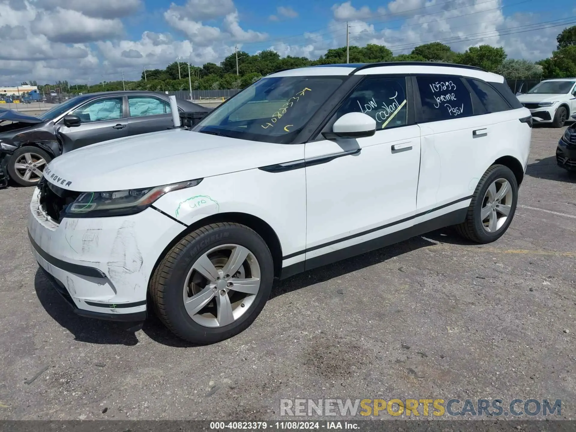 2 Photograph of a damaged car SALYB2EX5KA779948 LAND ROVER RANGE ROVER VELAR 2019