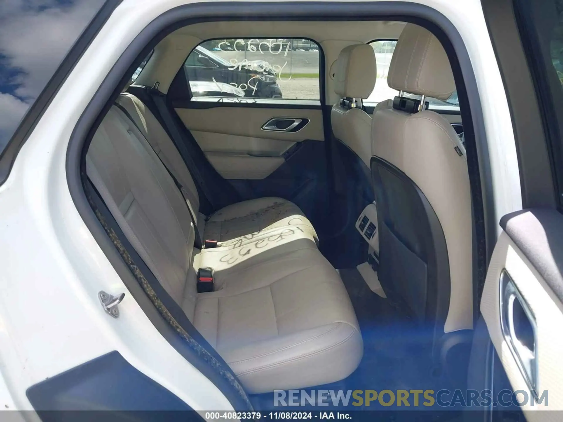 8 Photograph of a damaged car SALYB2EX5KA779948 LAND ROVER RANGE ROVER VELAR 2019