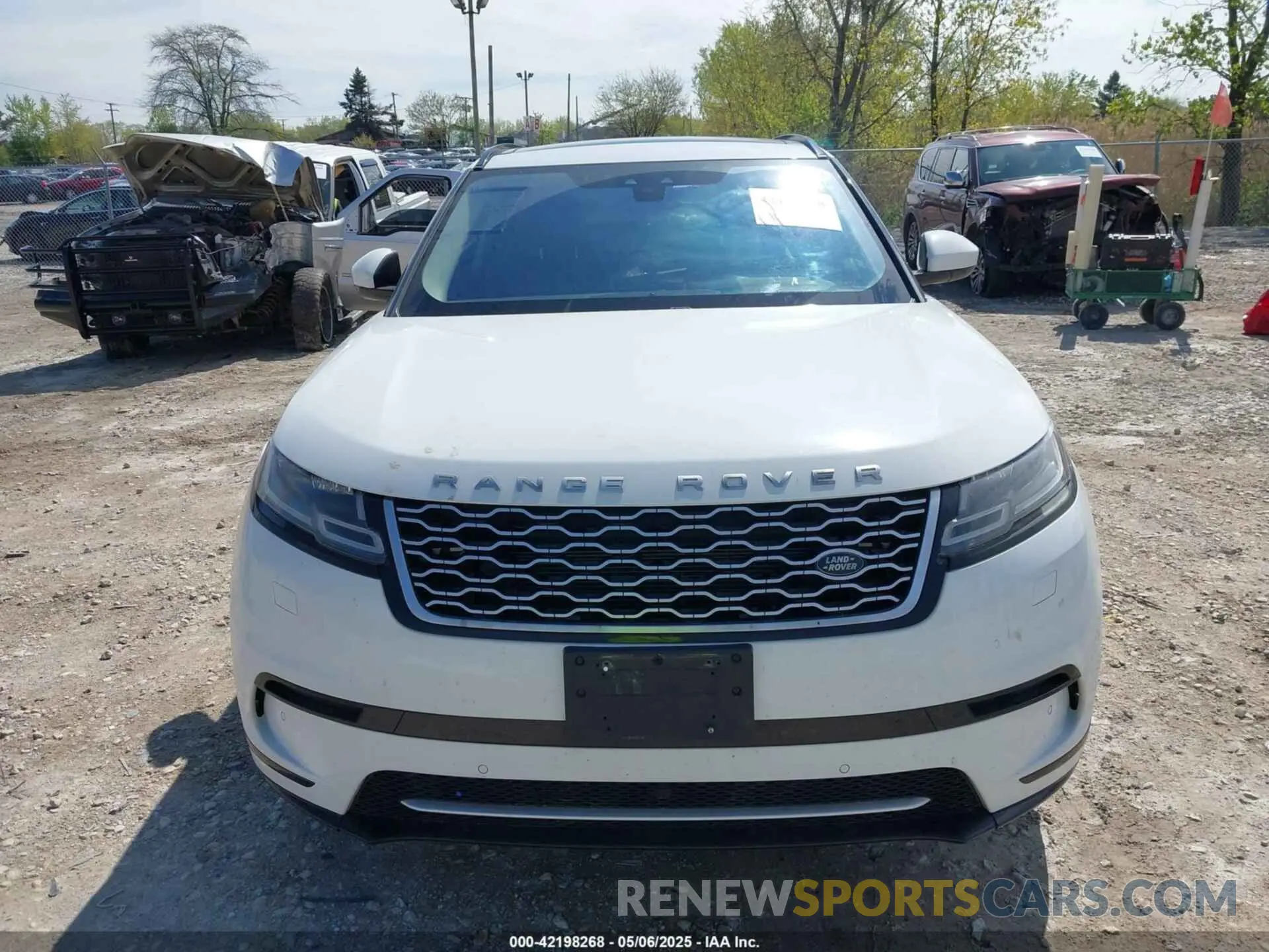 13 Photograph of a damaged car SALYB2EX6KA227908 LAND ROVER RANGE ROVER VELAR 2019