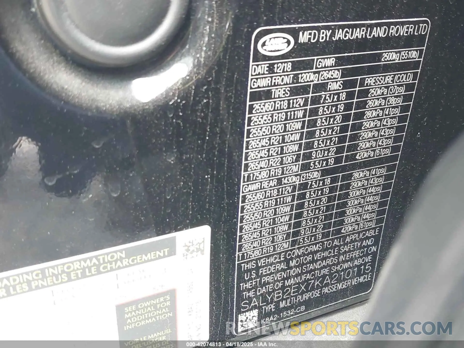 9 Photograph of a damaged car SALYB2EX7KA210115 LAND ROVER RANGE ROVER VELAR 2019
