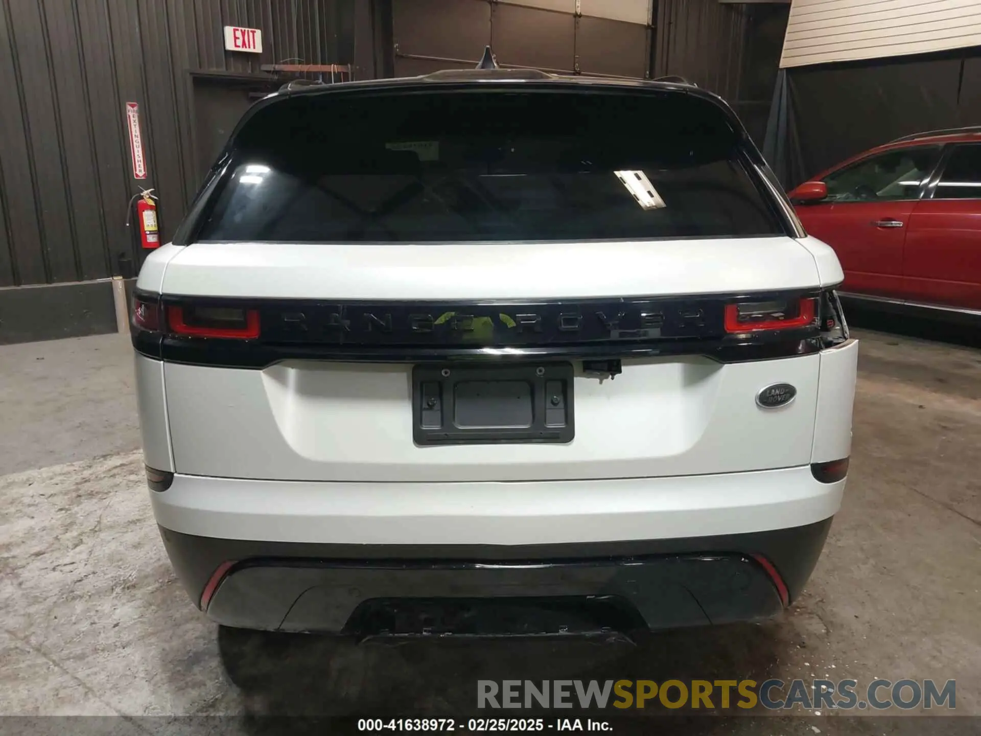 16 Photograph of a damaged car SALYB2EX7KA234138 LAND ROVER RANGE ROVER VELAR 2019