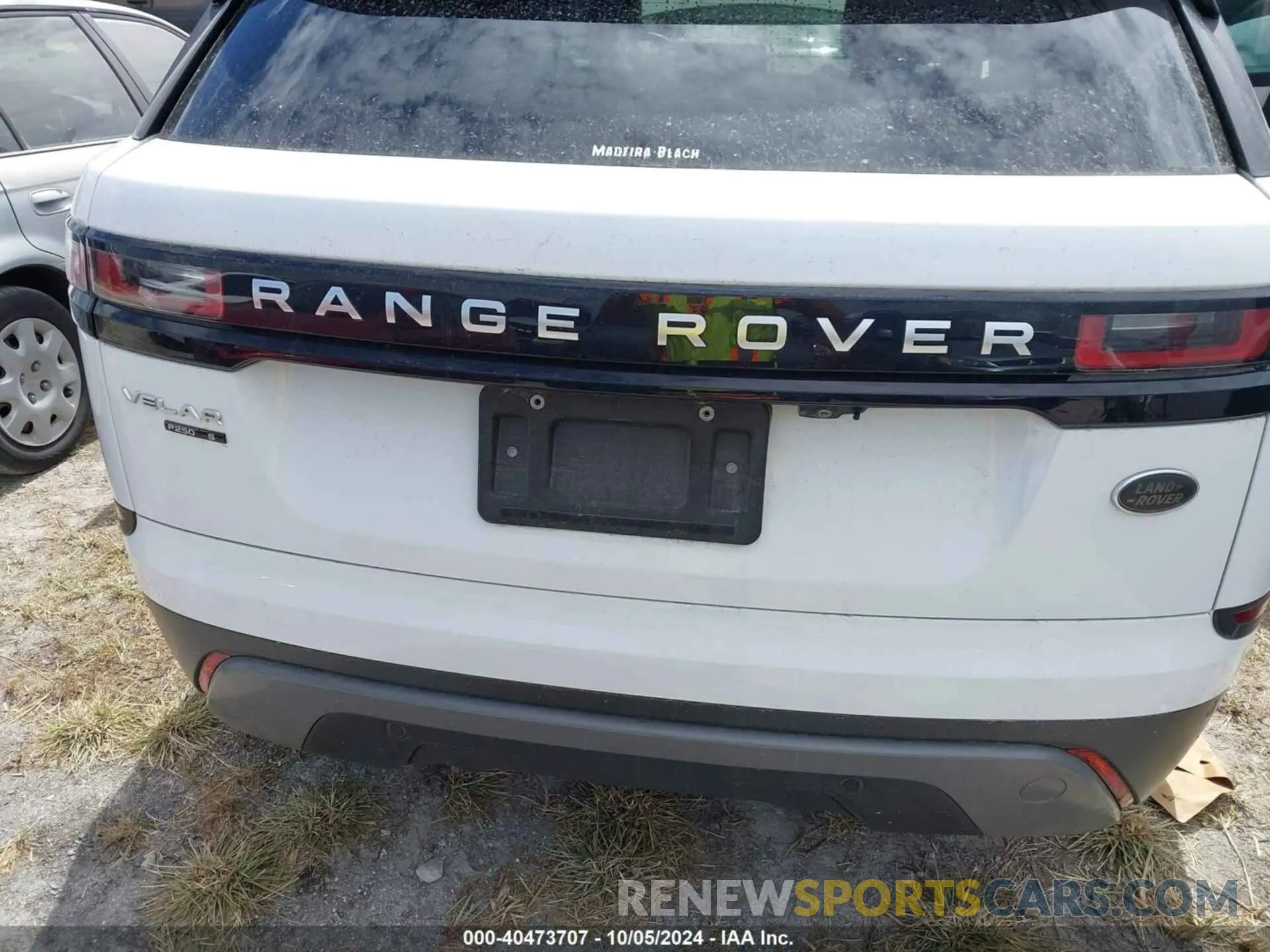 6 Photograph of a damaged car SALYB2EX8KA210043 LAND ROVER RANGE ROVER VELAR 2019
