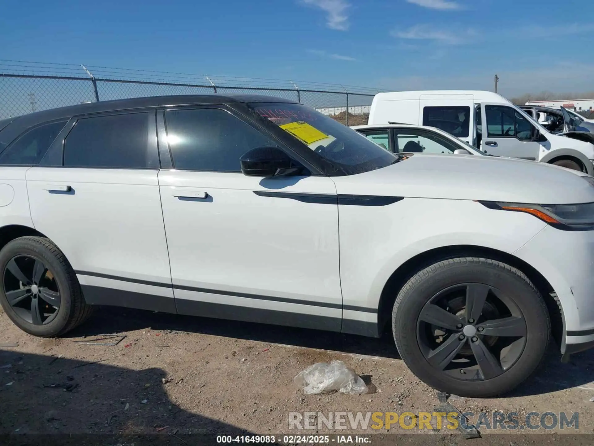 13 Photograph of a damaged car SALYB2EXXKA795871 LAND ROVER RANGE ROVER VELAR 2019