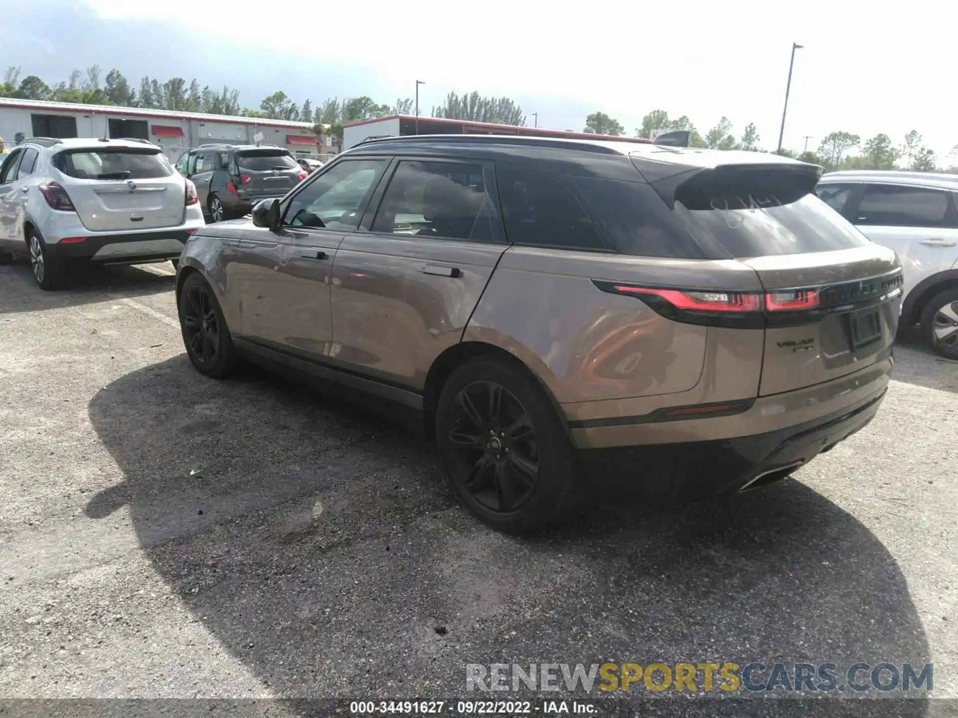 3 Photograph of a damaged car SALYL2EV7KA202981 LAND ROVER RANGE ROVER VELAR 2019