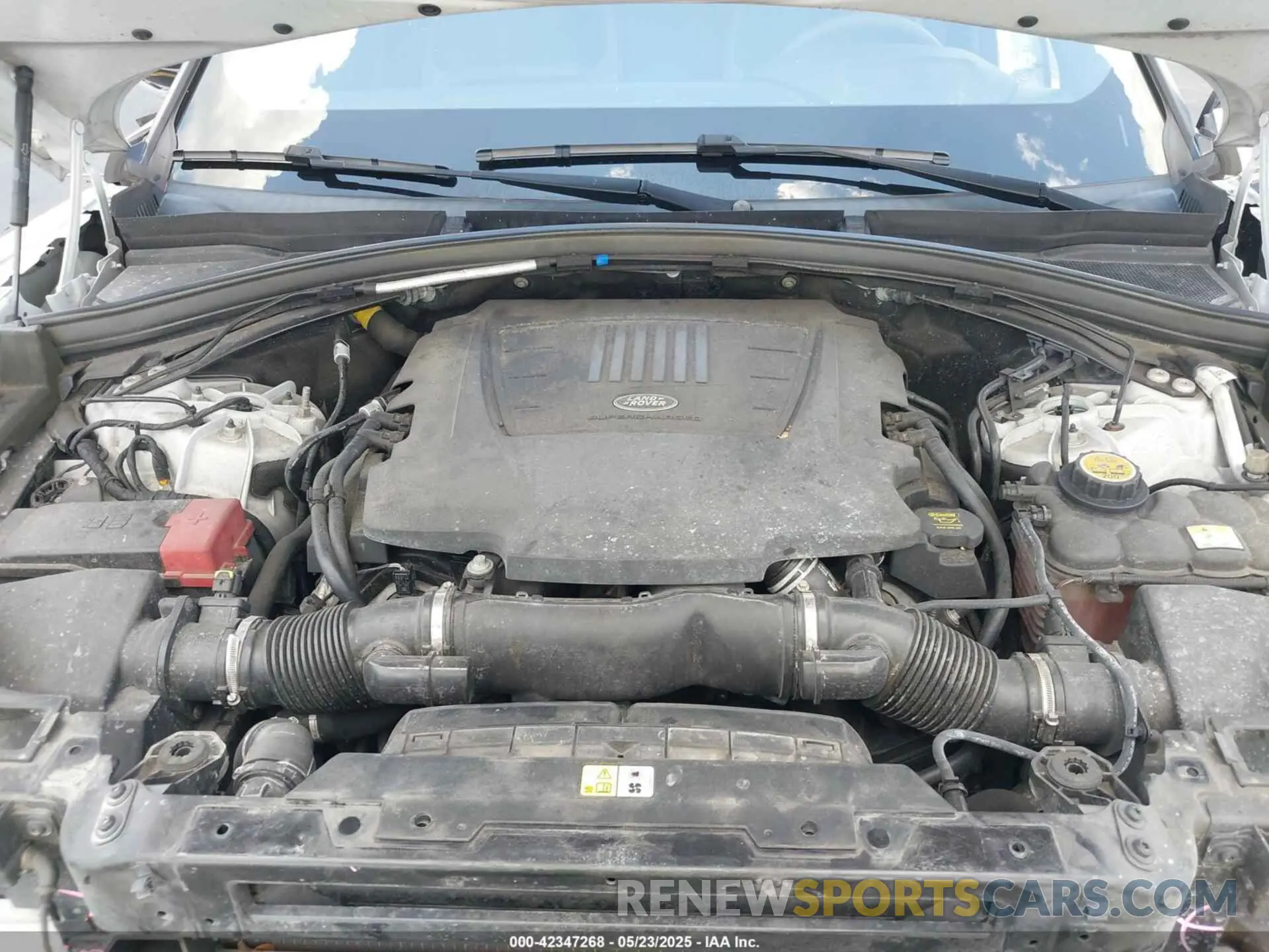 10 Photograph of a damaged car SALYL2EV9KA202481 LAND ROVER RANGE ROVER VELAR 2019