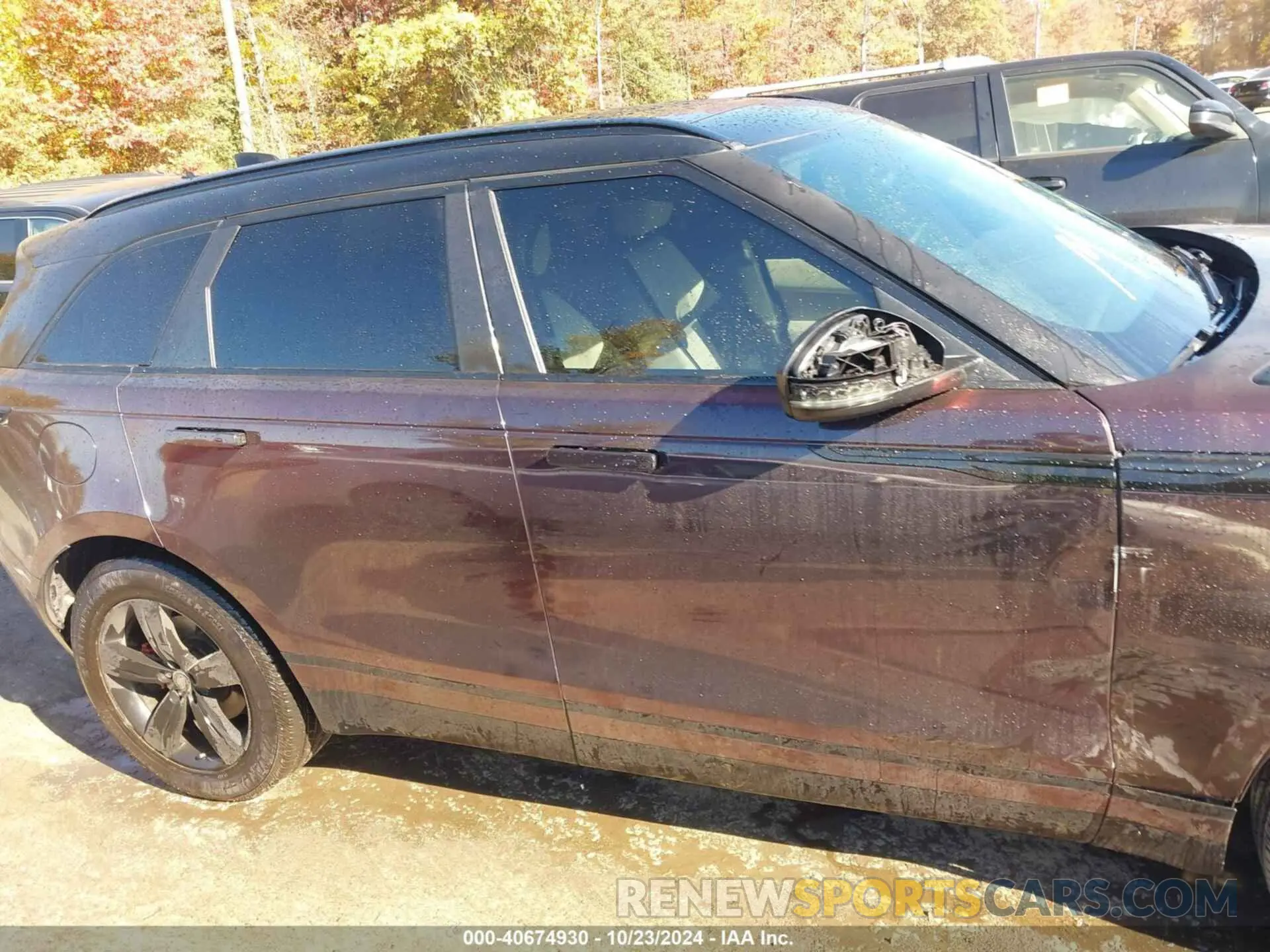 13 Photograph of a damaged car SALYL2EX0KA222975 LAND ROVER RANGE ROVER VELAR 2019