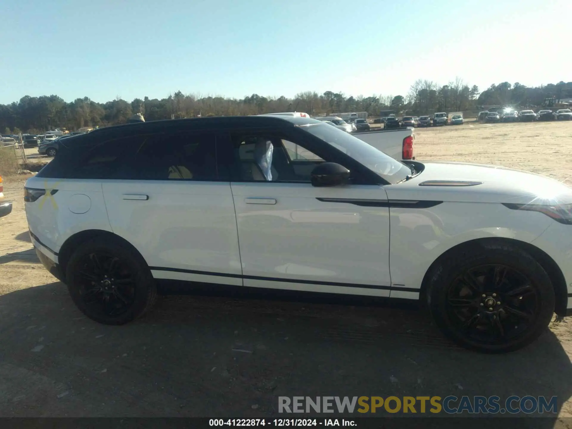 13 Photograph of a damaged car SALYL2EX0KA796959 LAND ROVER RANGE ROVER VELAR 2019
