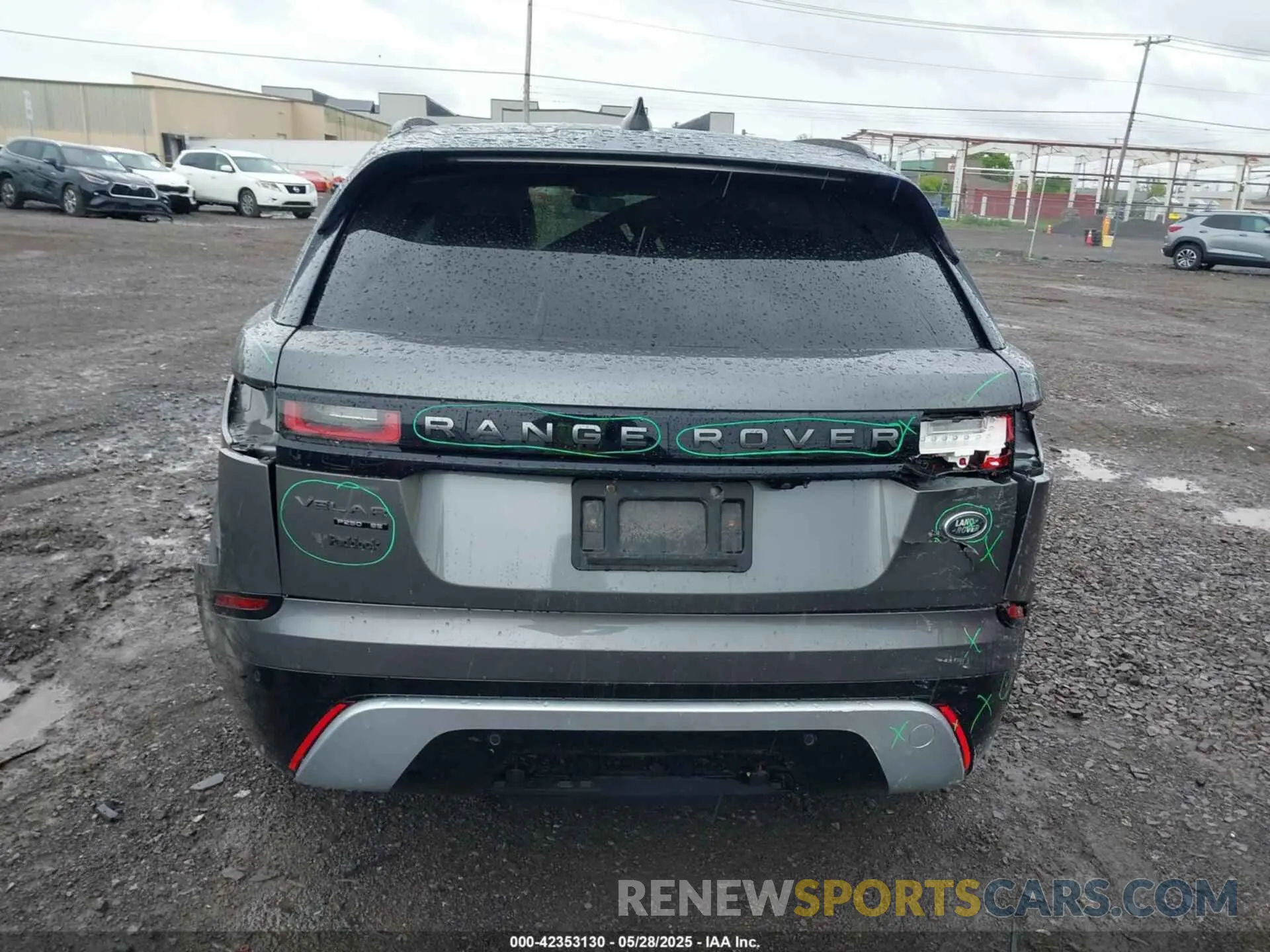 16 Photograph of a damaged car SALYL2EX1KA227926 LAND ROVER RANGE ROVER VELAR 2019