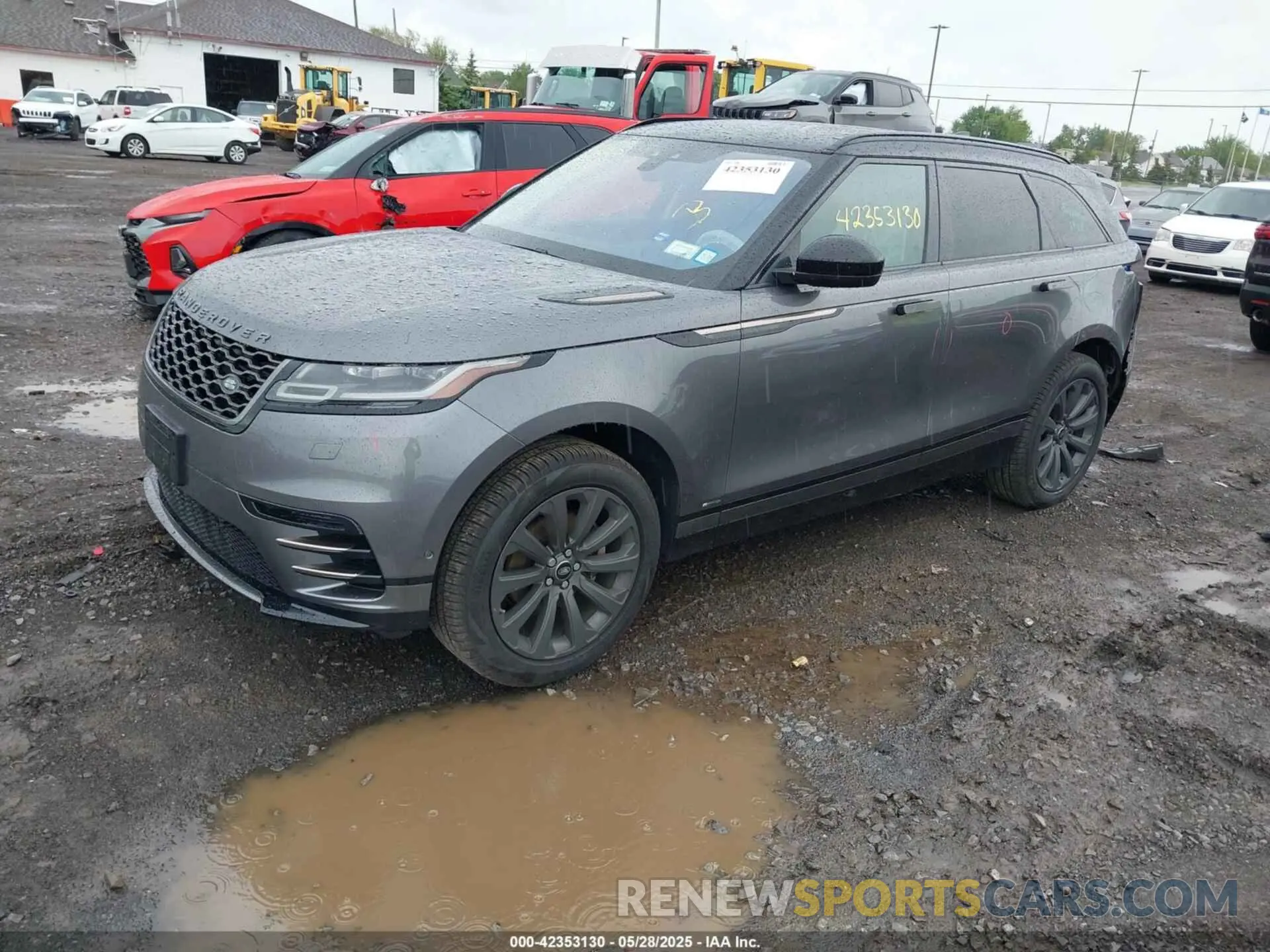 2 Photograph of a damaged car SALYL2EX1KA227926 LAND ROVER RANGE ROVER VELAR 2019