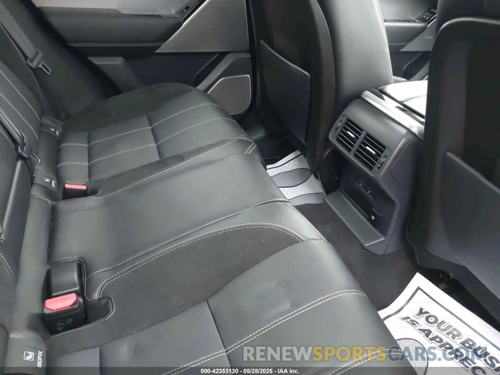 8 Photograph of a damaged car SALYL2EX1KA227926 LAND ROVER RANGE ROVER VELAR 2019
