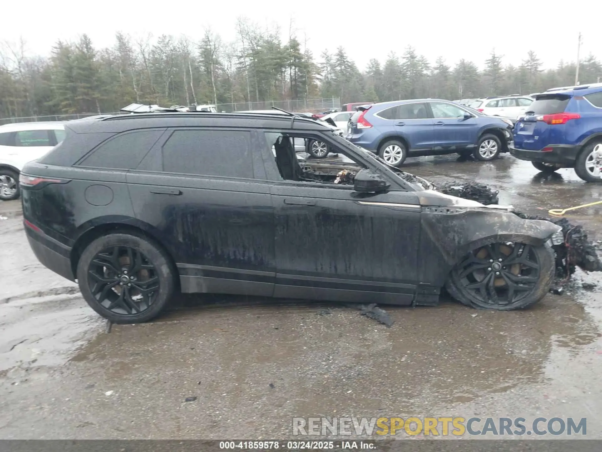 12 Photograph of a damaged car SALYL2EX2KA792895 LAND ROVER RANGE ROVER VELAR 2019