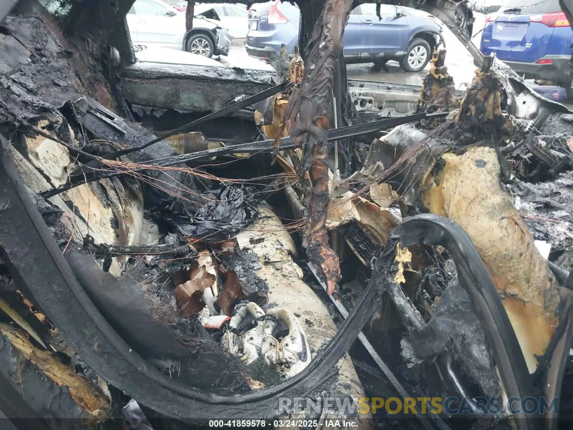 8 Photograph of a damaged car SALYL2EX2KA792895 LAND ROVER RANGE ROVER VELAR 2019