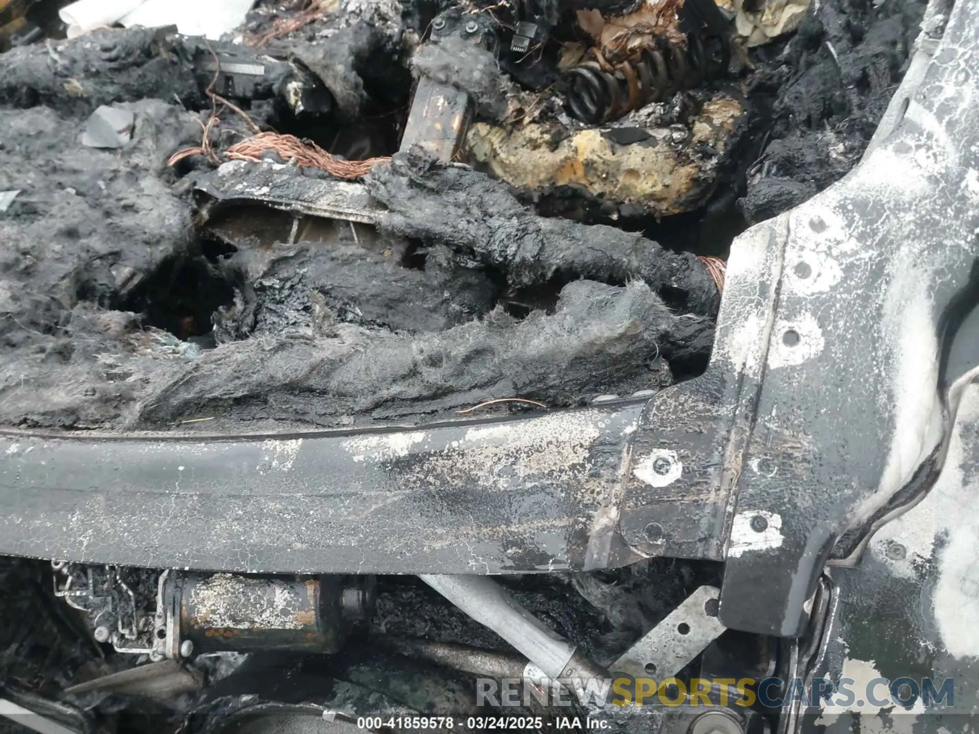 9 Photograph of a damaged car SALYL2EX2KA792895 LAND ROVER RANGE ROVER VELAR 2019