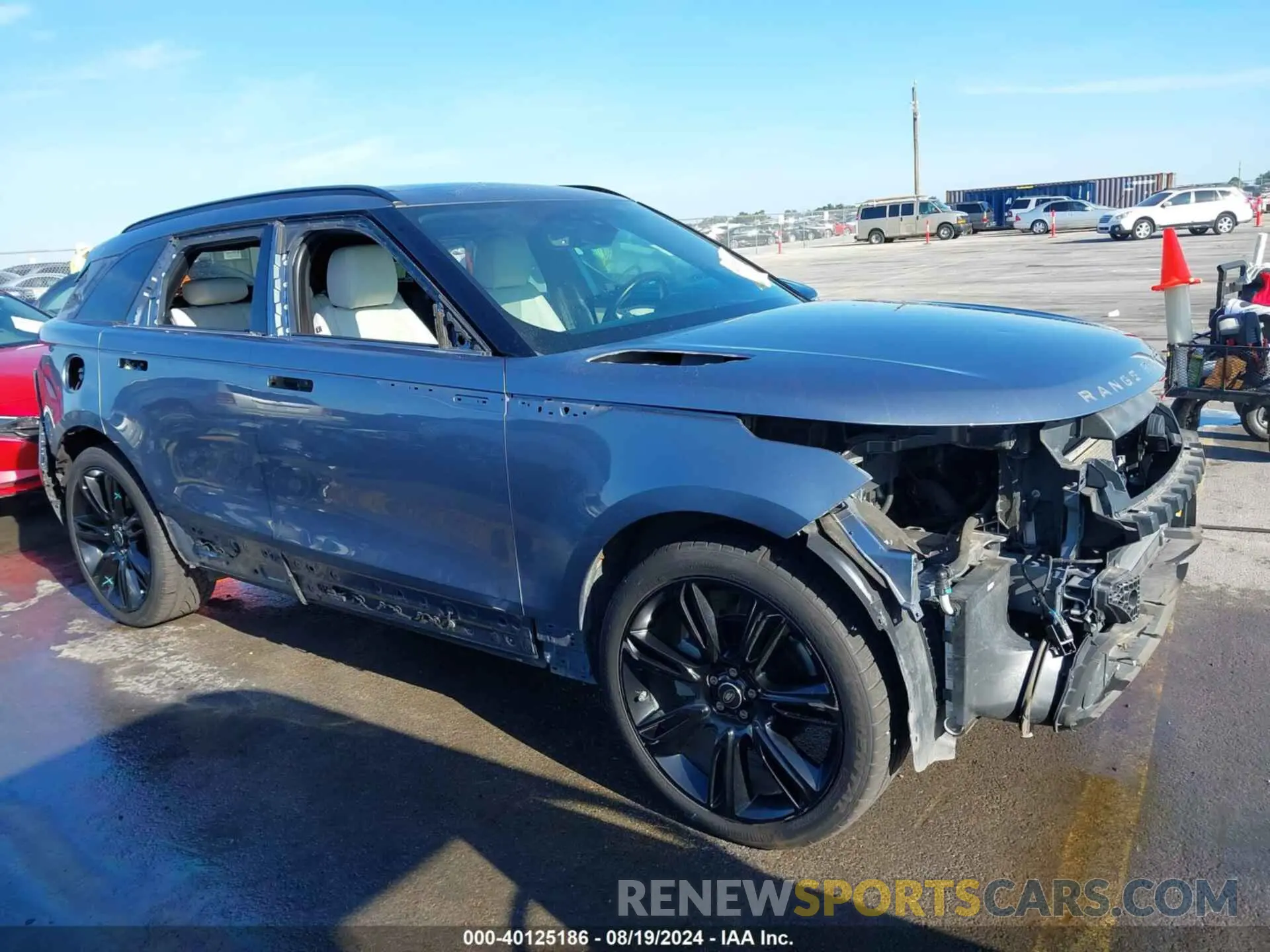 1 Photograph of a damaged car SALYL2EX3KA785731 LAND ROVER RANGE ROVER VELAR 2019
