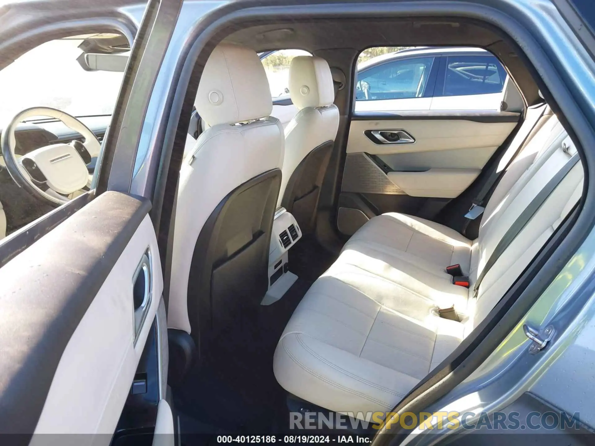 8 Photograph of a damaged car SALYL2EX3KA785731 LAND ROVER RANGE ROVER VELAR 2019