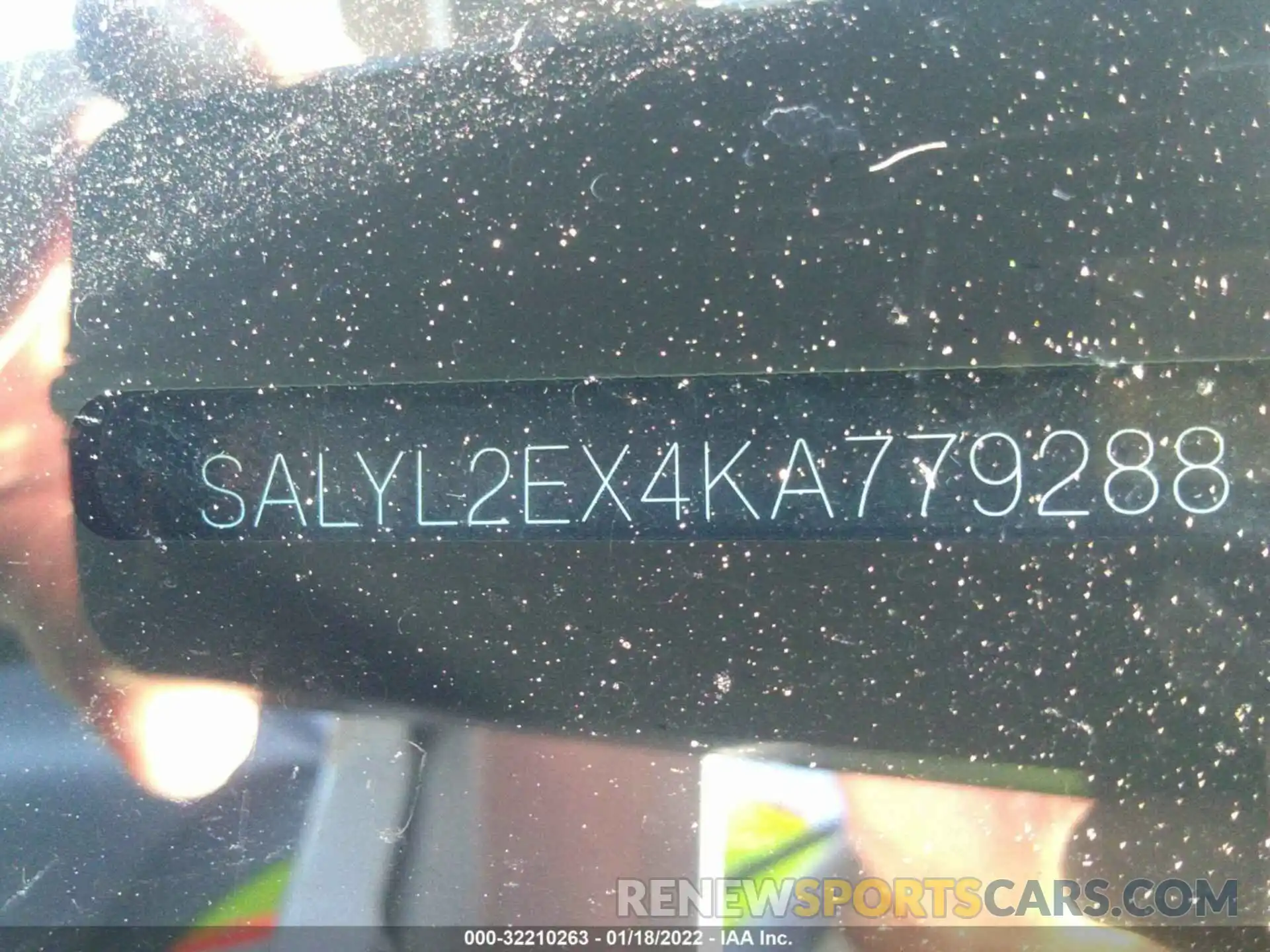 9 Photograph of a damaged car SALYL2EX4KA779288 LAND ROVER RANGE ROVER VELAR 2019